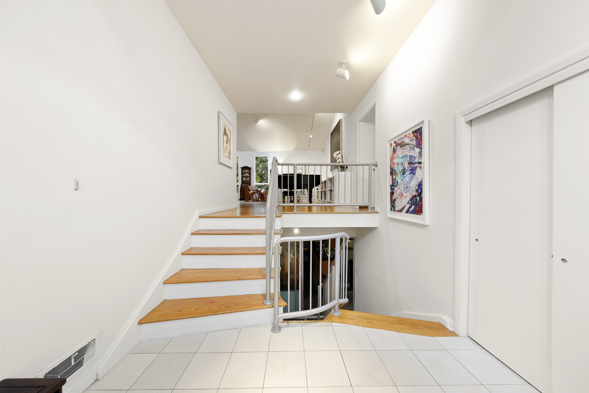 231 North Woodland Street