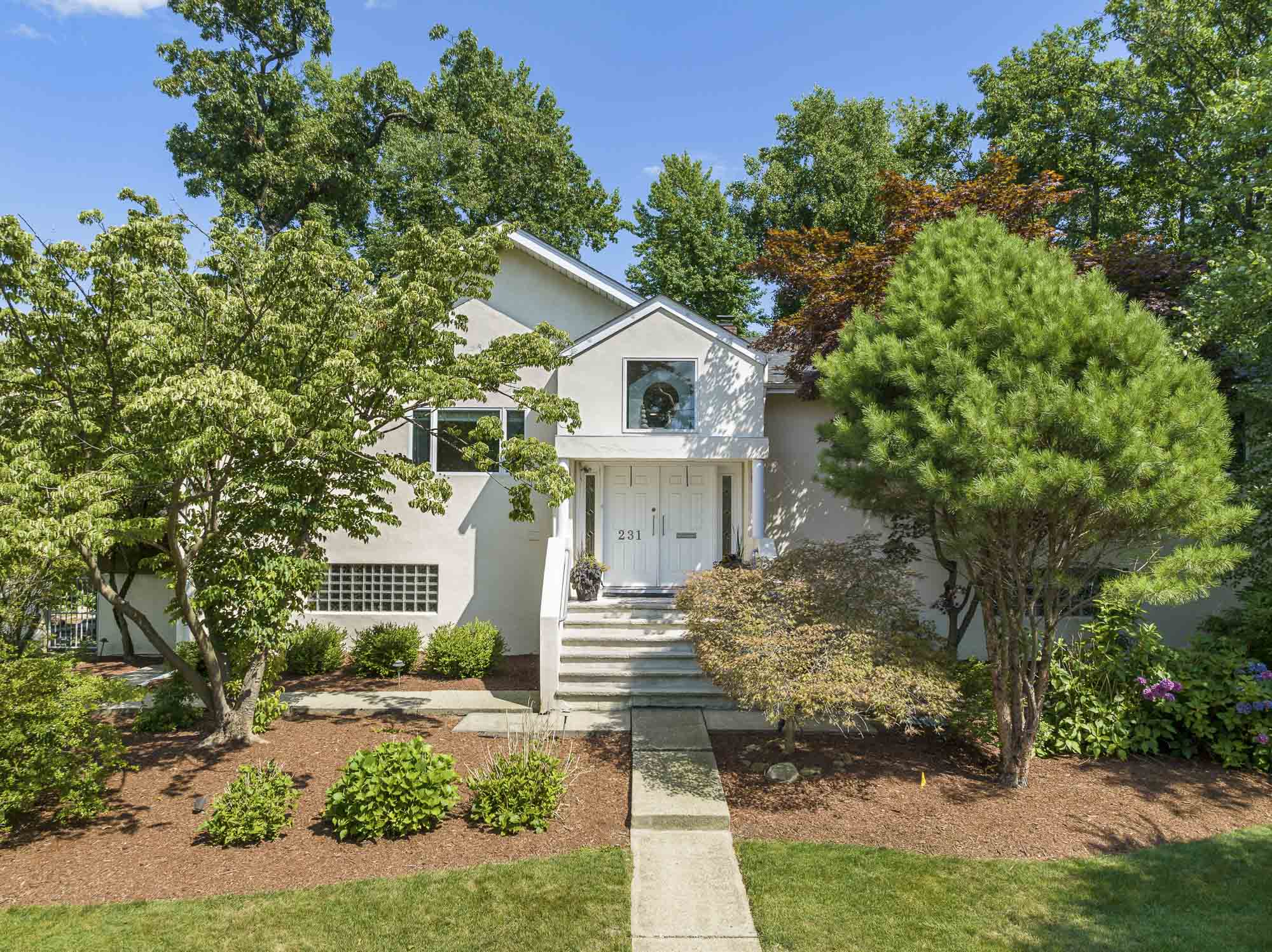 231 North Woodland Street