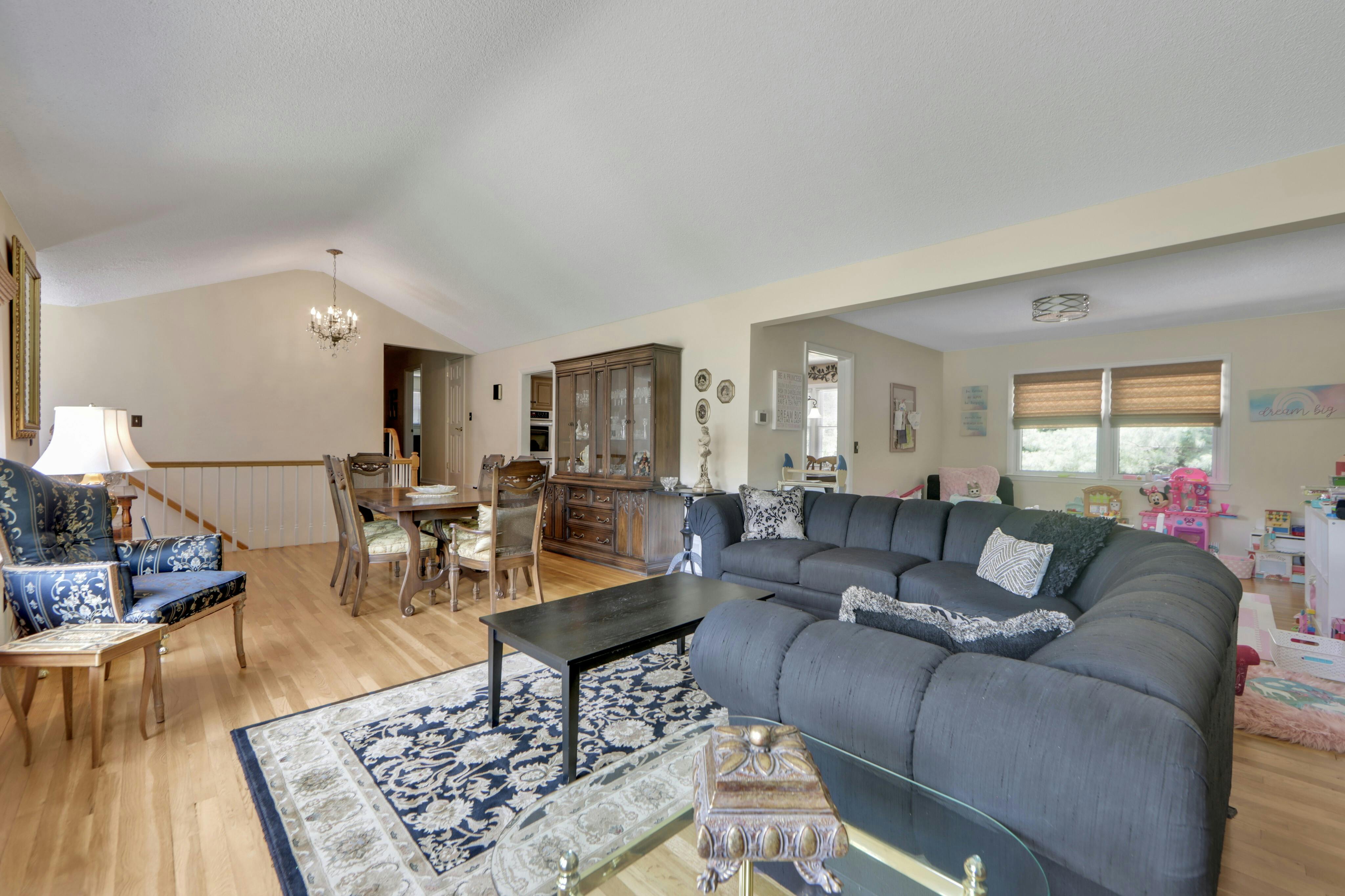 10 Lynn Drive 