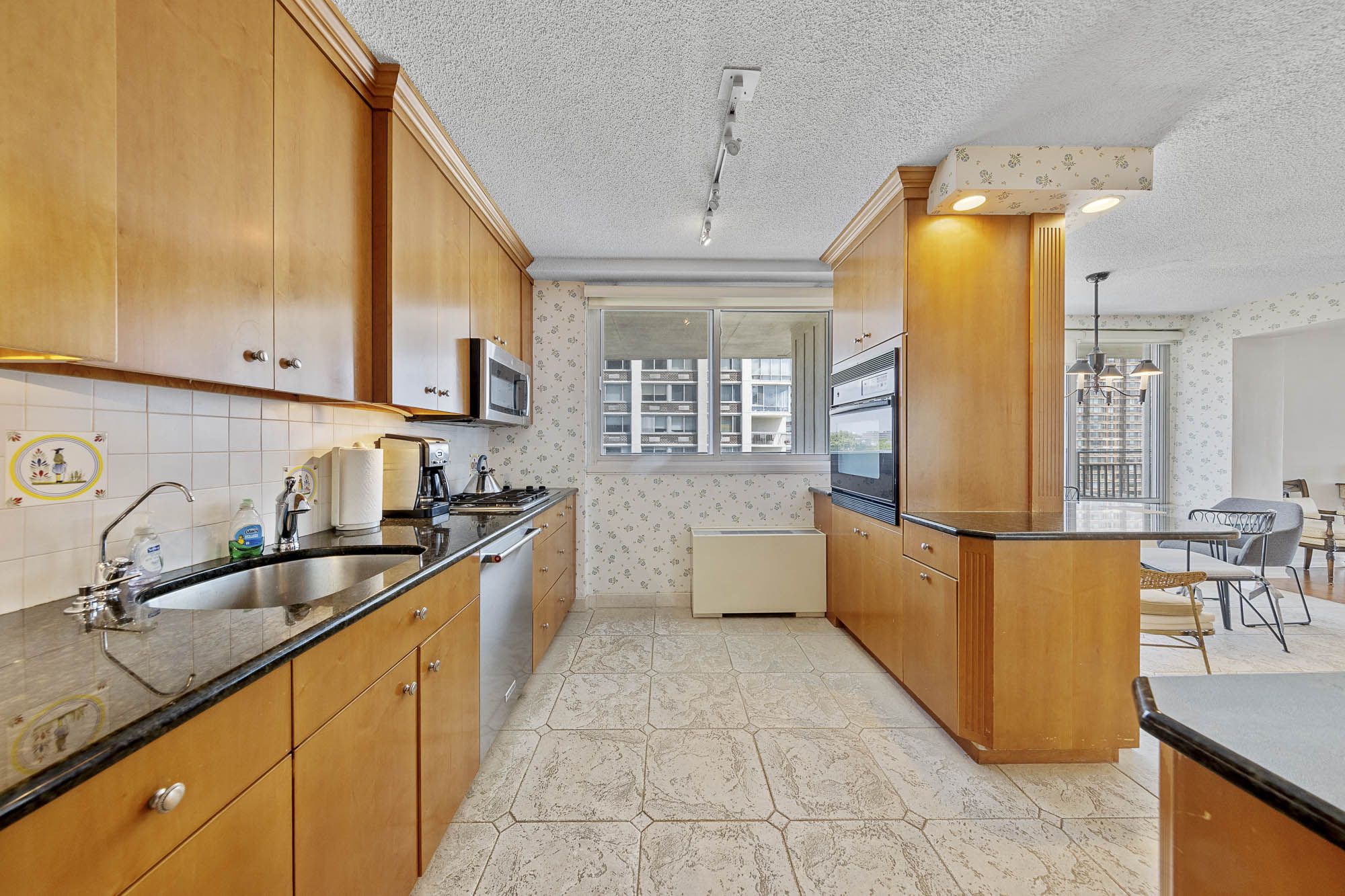 1530 Palisade Avenue Unit# 5f