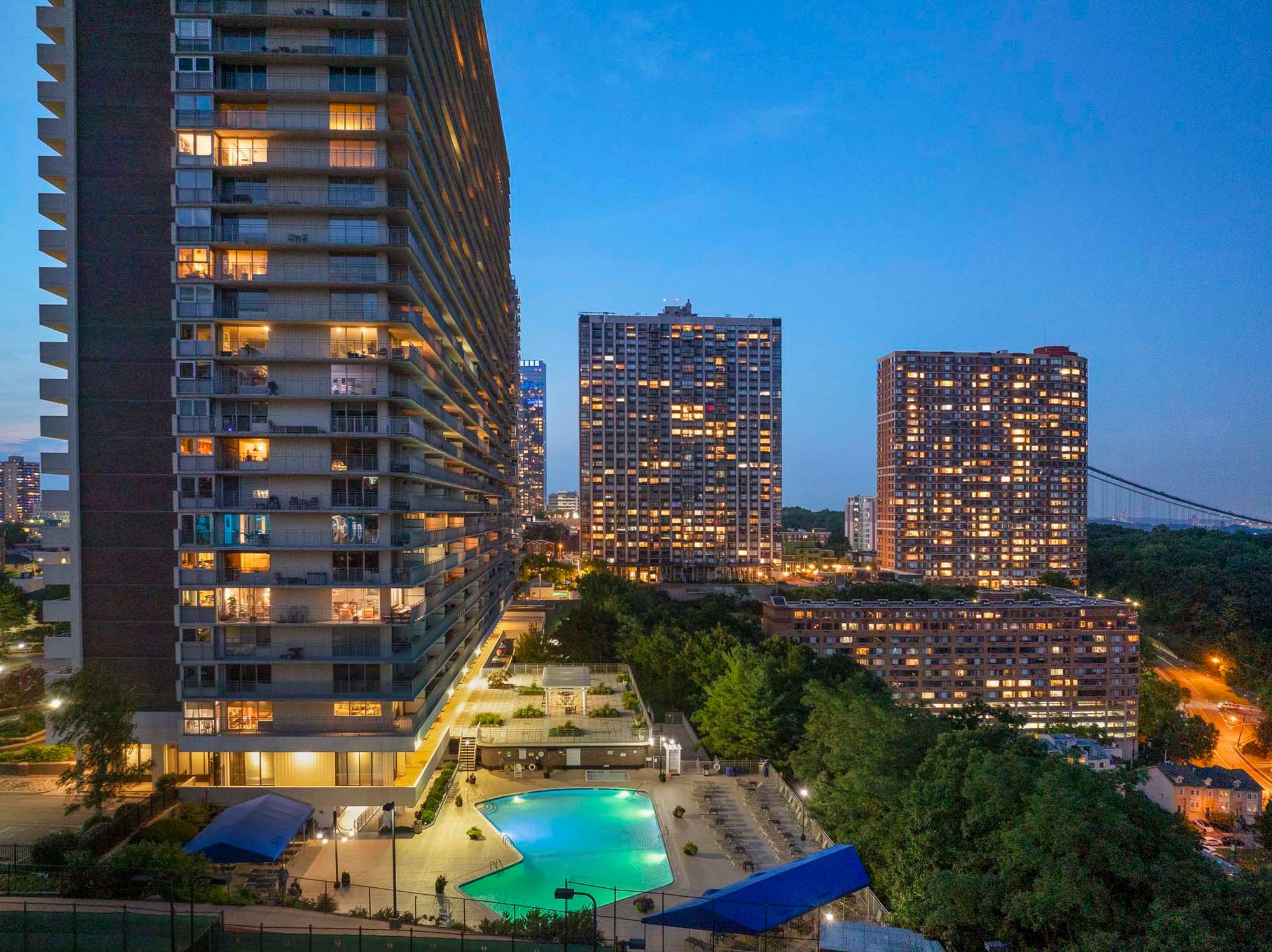 1530 Palisade Avenue Unit# 5f