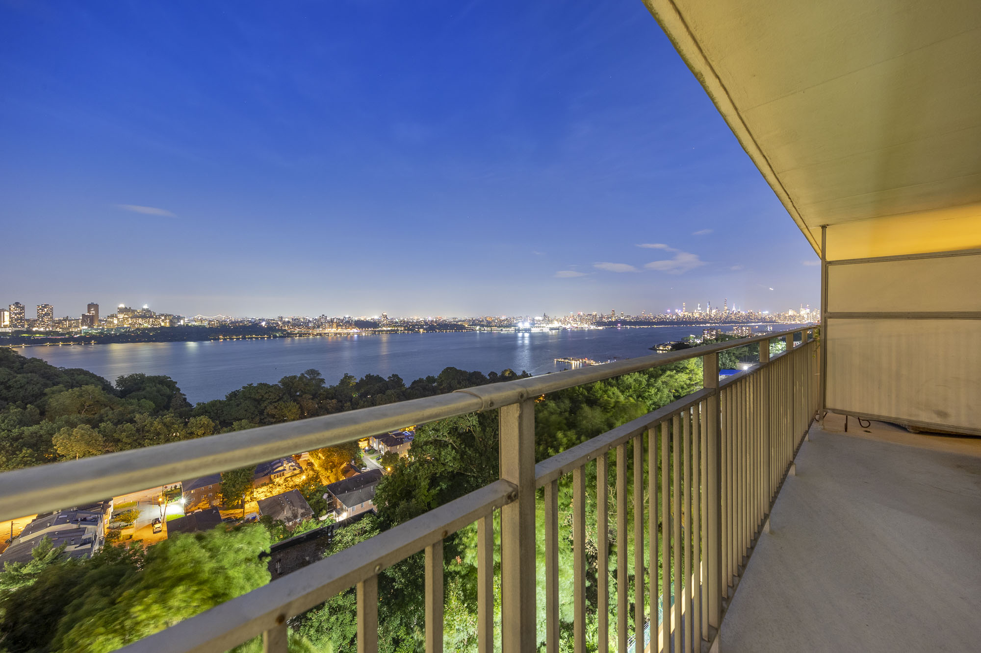 1530 Palisade Avenue Unit# 5f