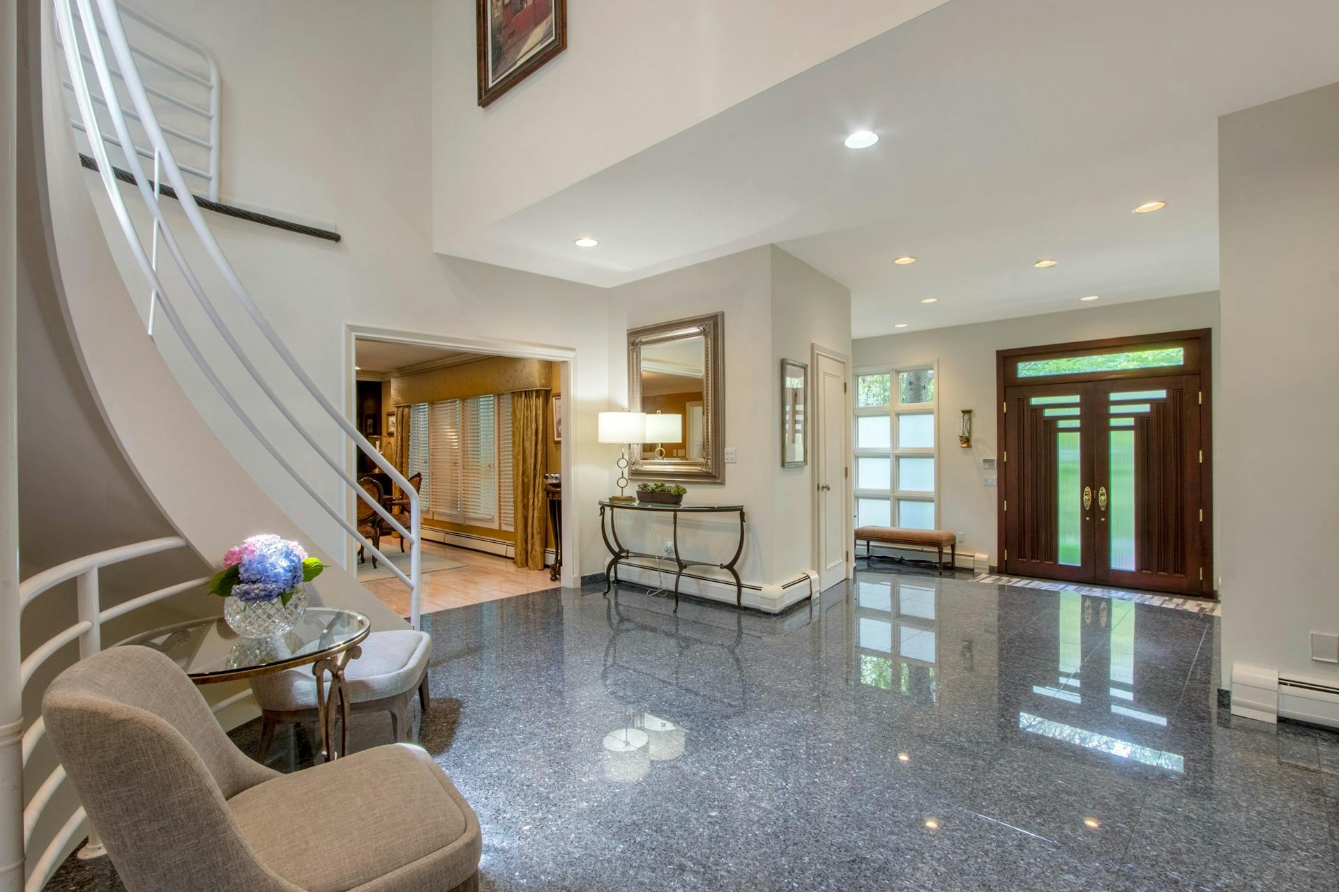 118 Eisenhower Drive