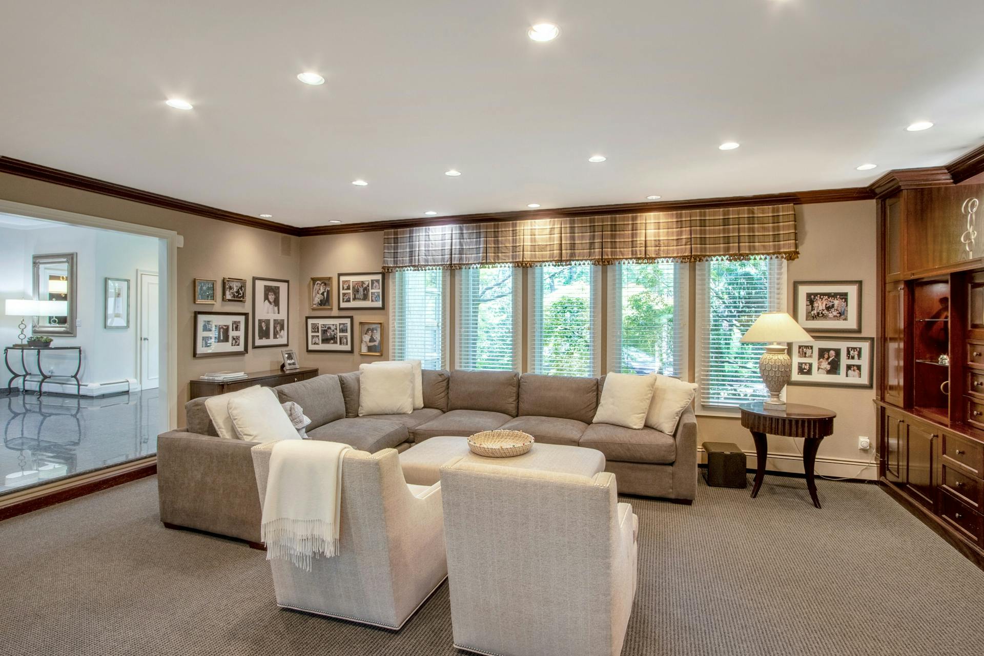 118 Eisenhower Drive