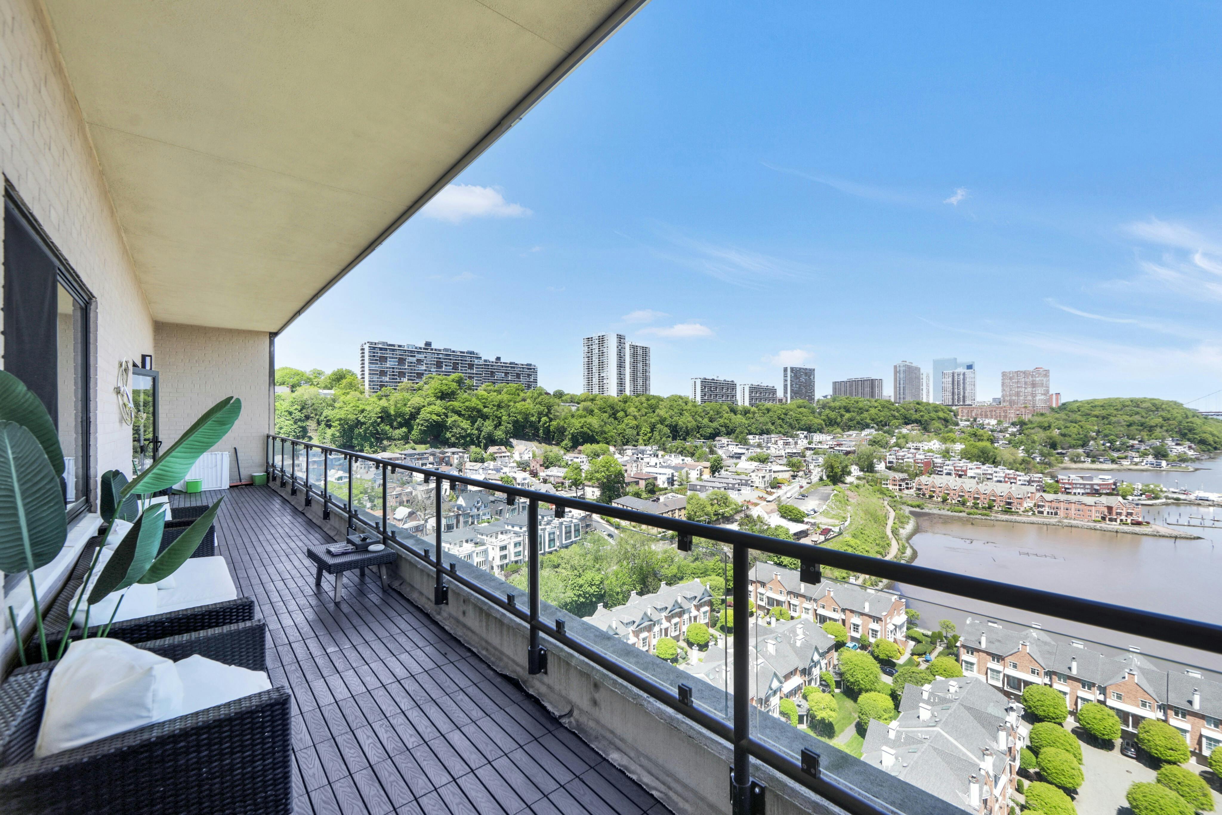 1203 River Road Unit# PH2