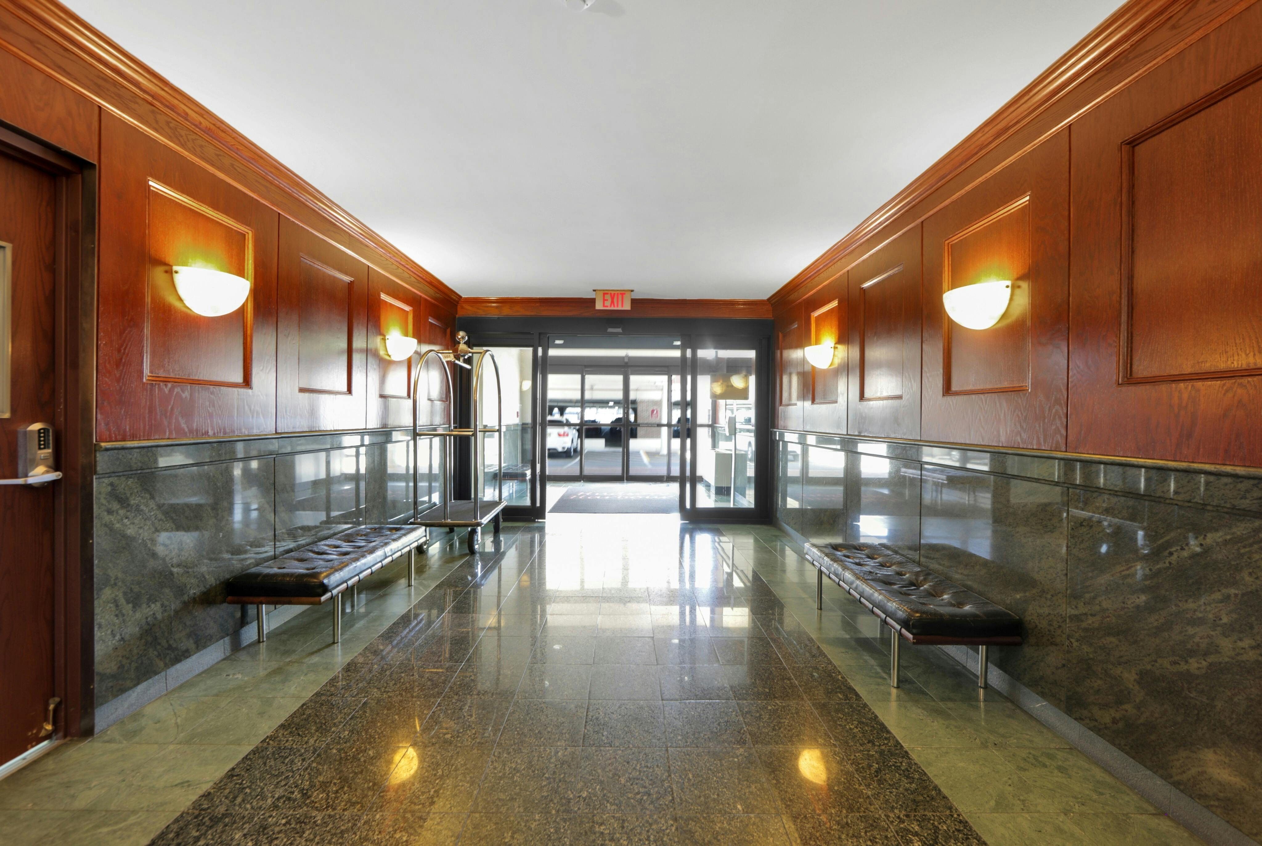 1203 River Road Unit# PH2