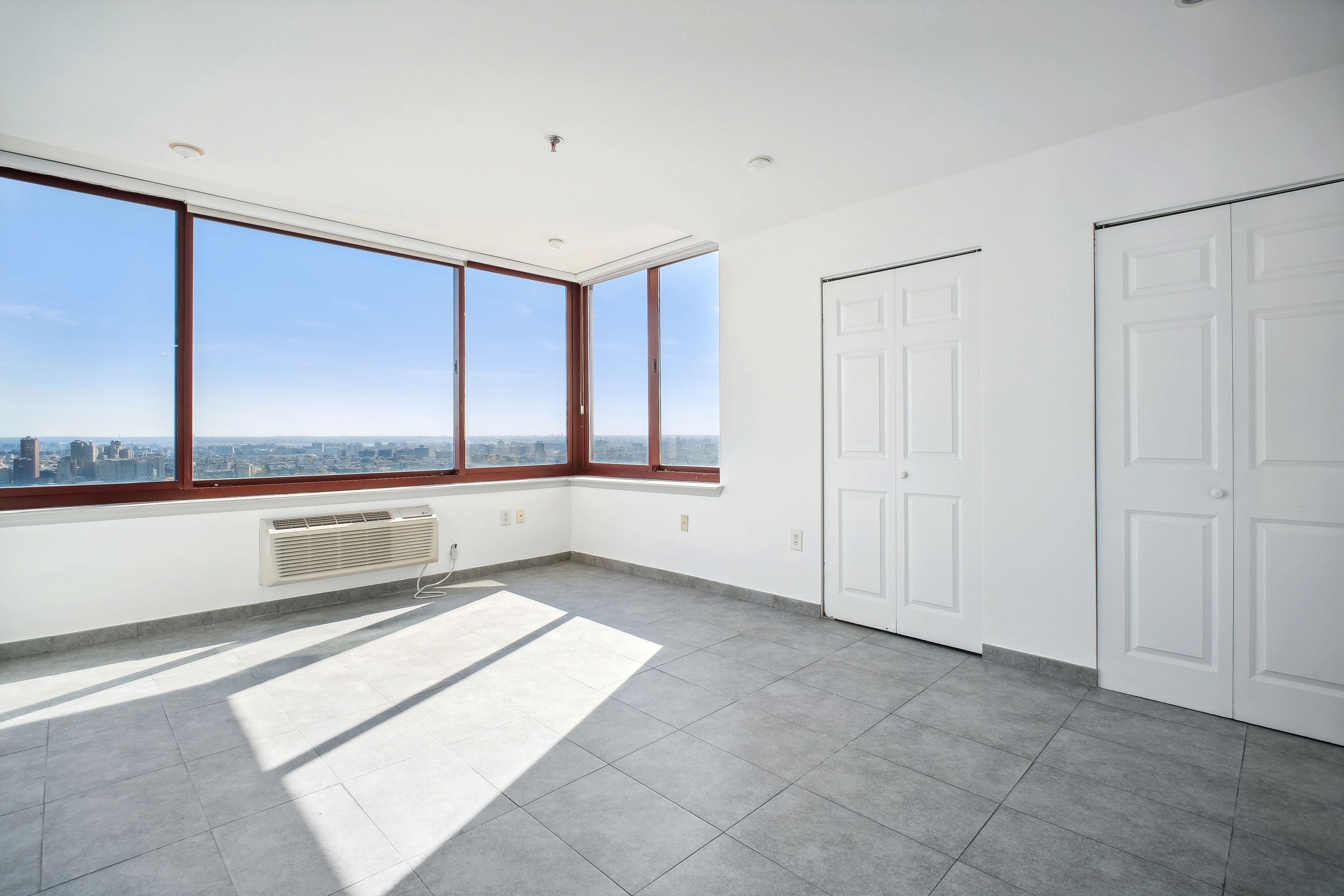 100 Old Palisade Road Unit# 4005
