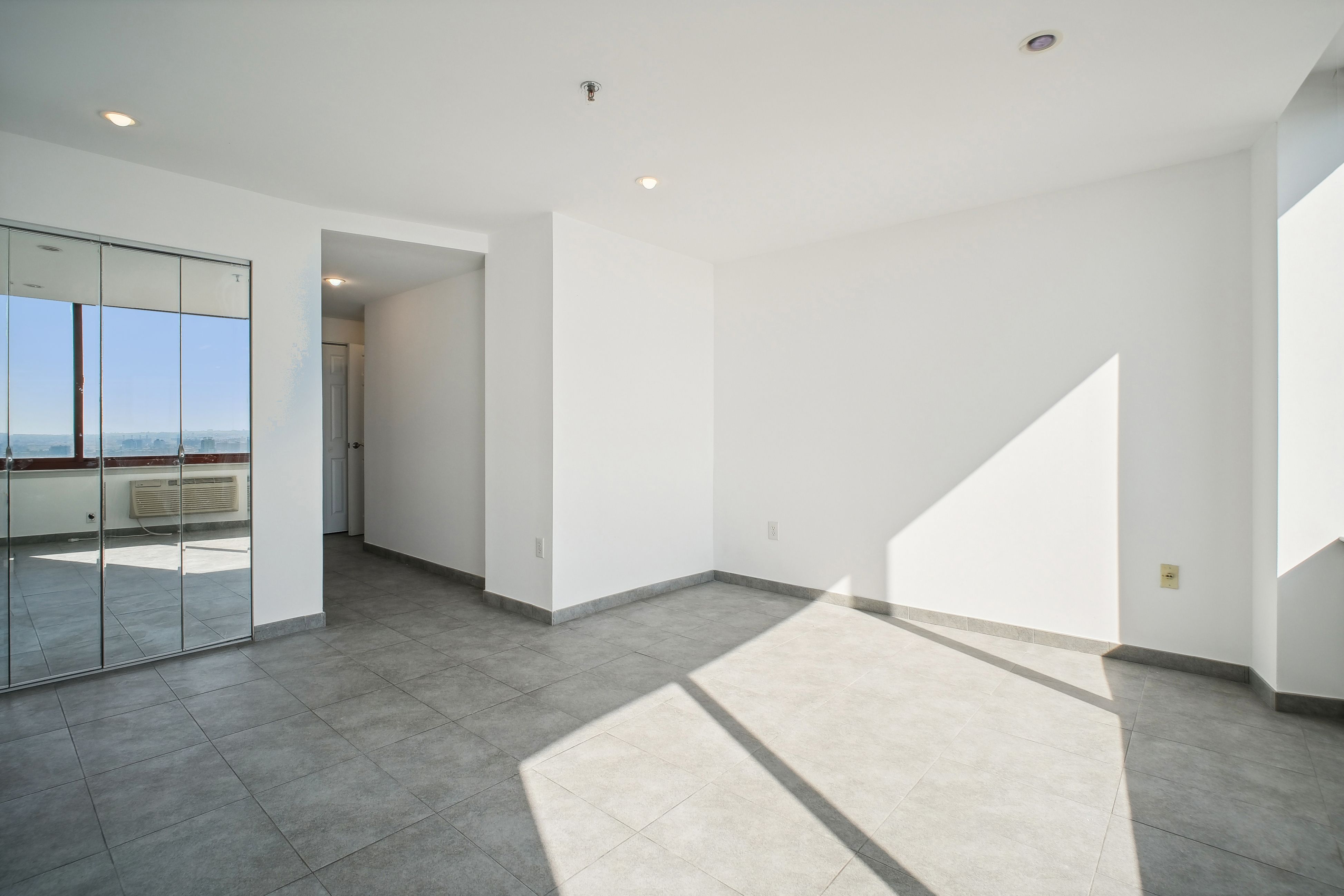 100 Old Palisade Road Unit# 4005