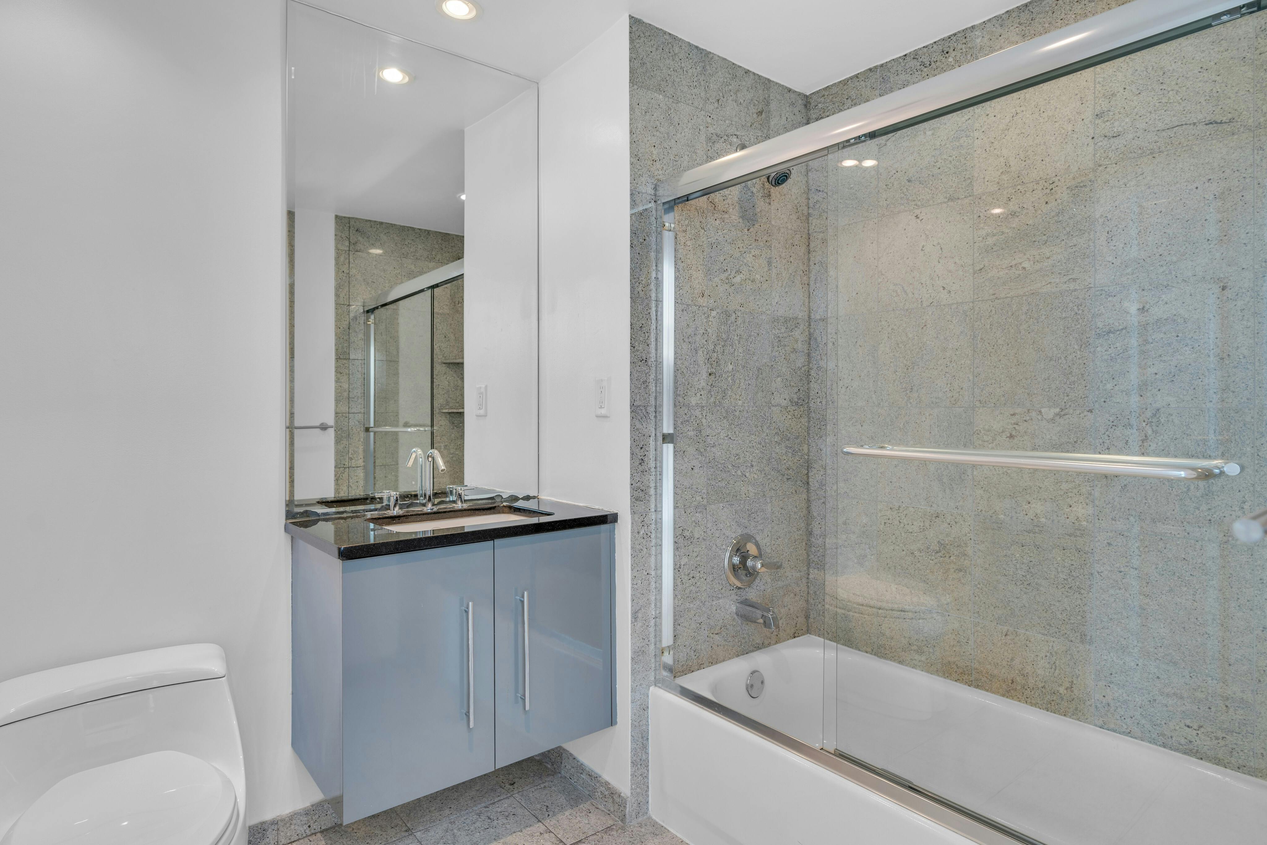 100 Old Palisade Road Unit# 4005