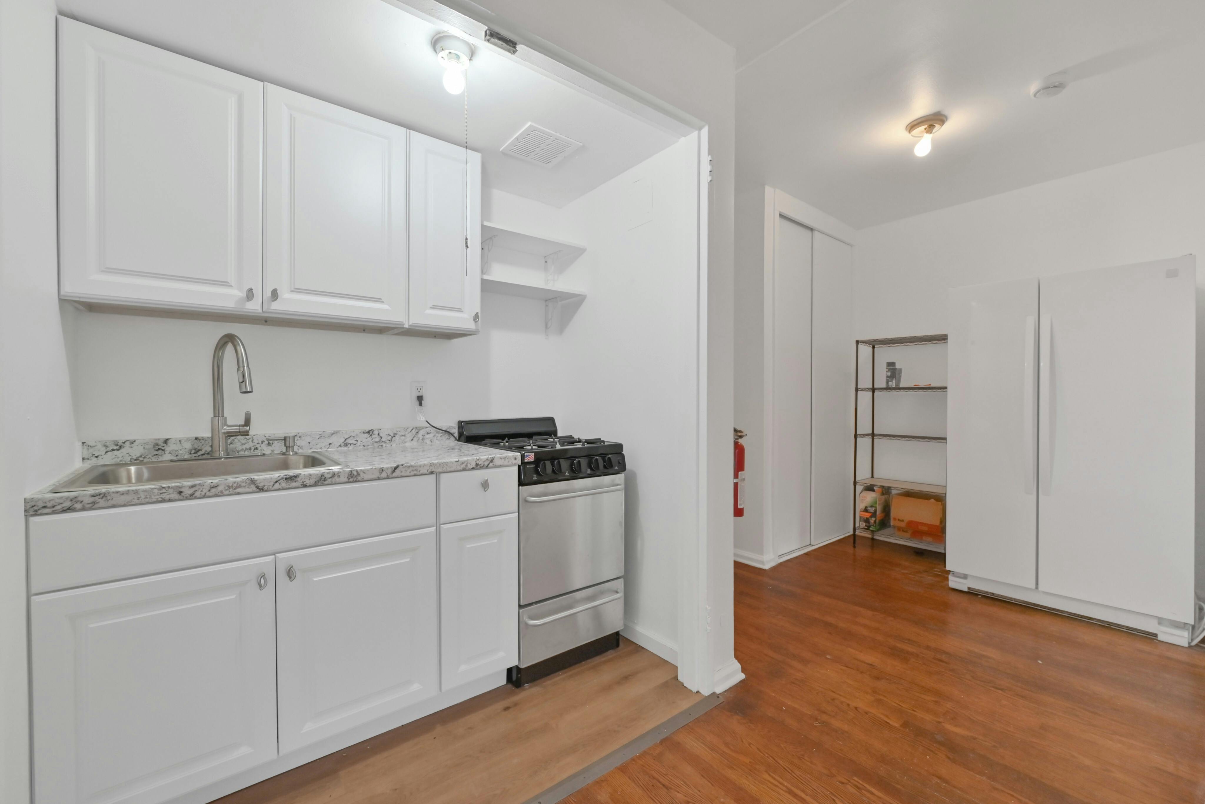 3030 Edwin Avenue Unit# 4E