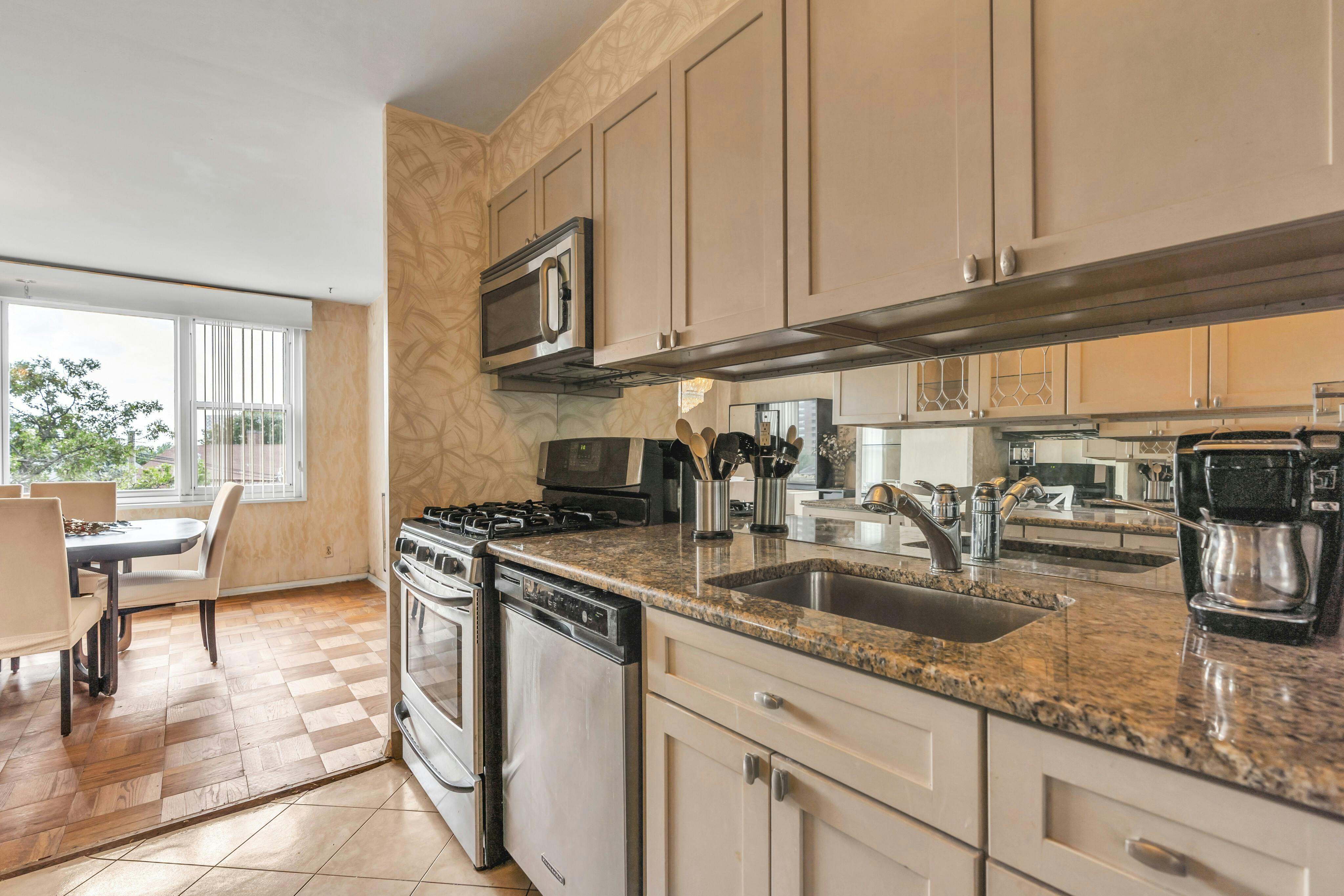 2000 Linwood Avenue Unit# 4K