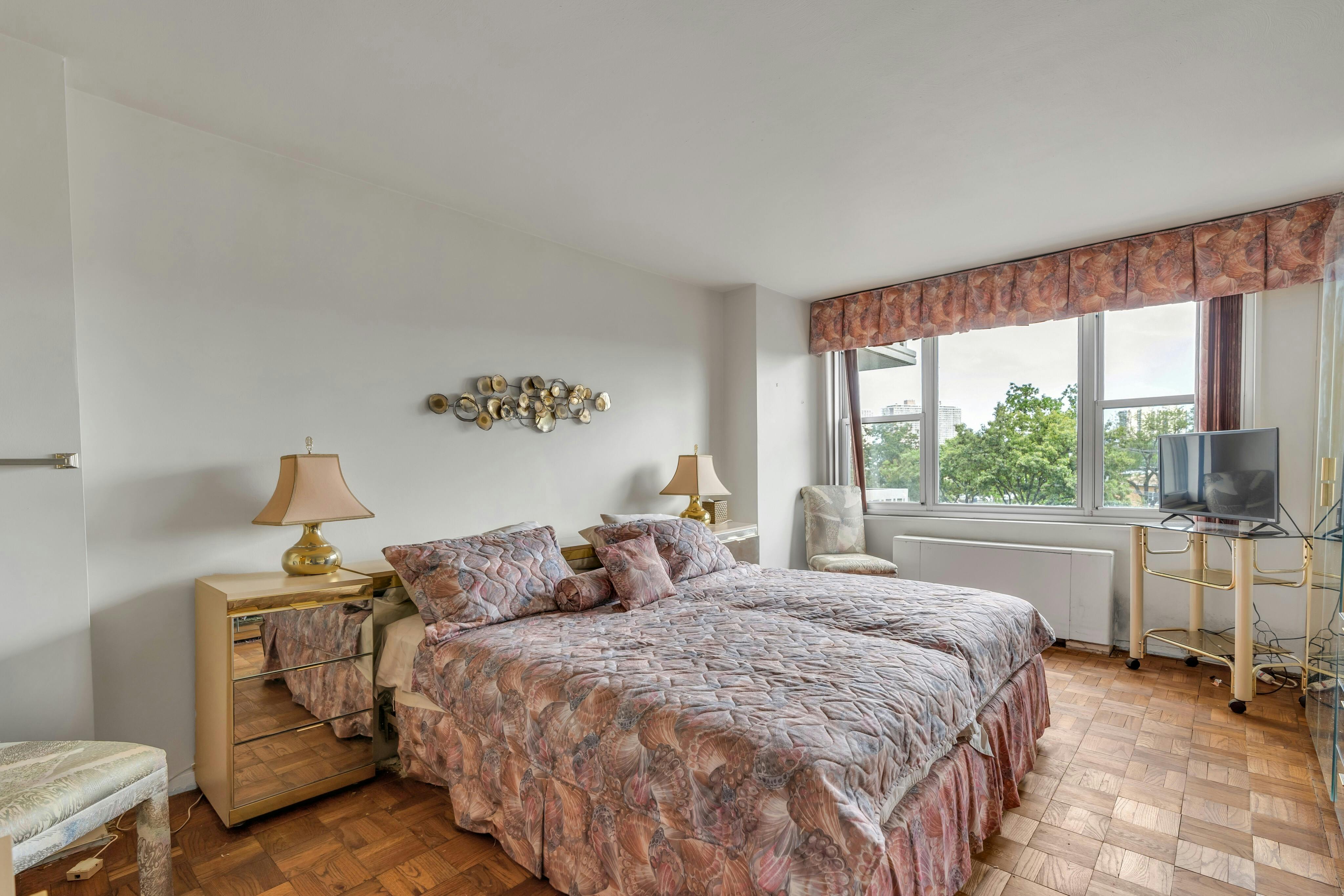 2000 Linwood Avenue Unit# 4K