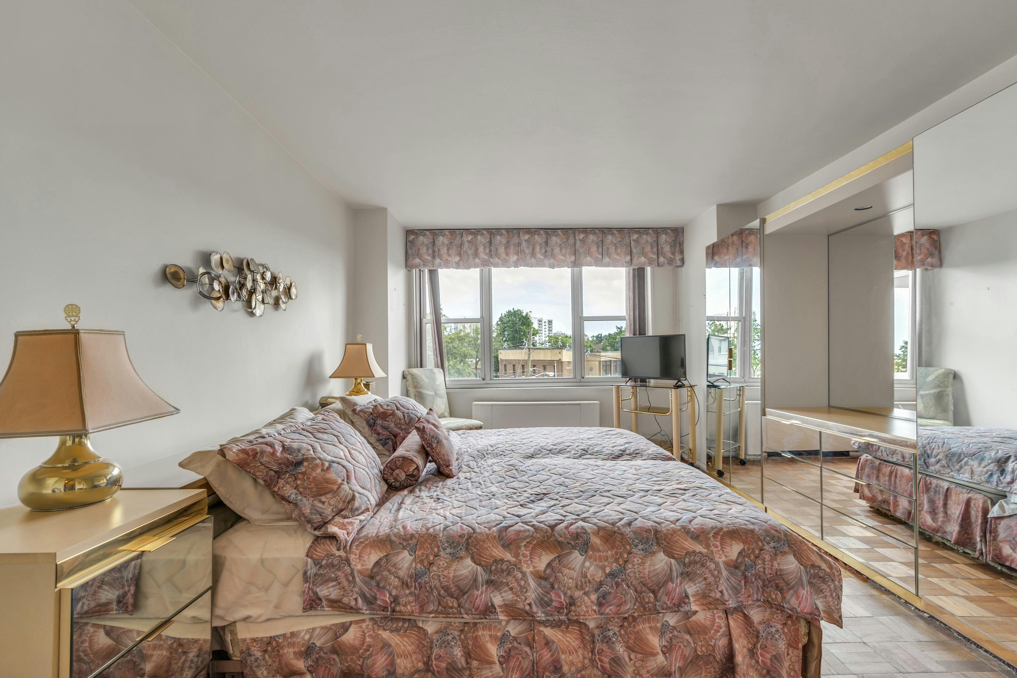 2000 Linwood Avenue Unit# 4K