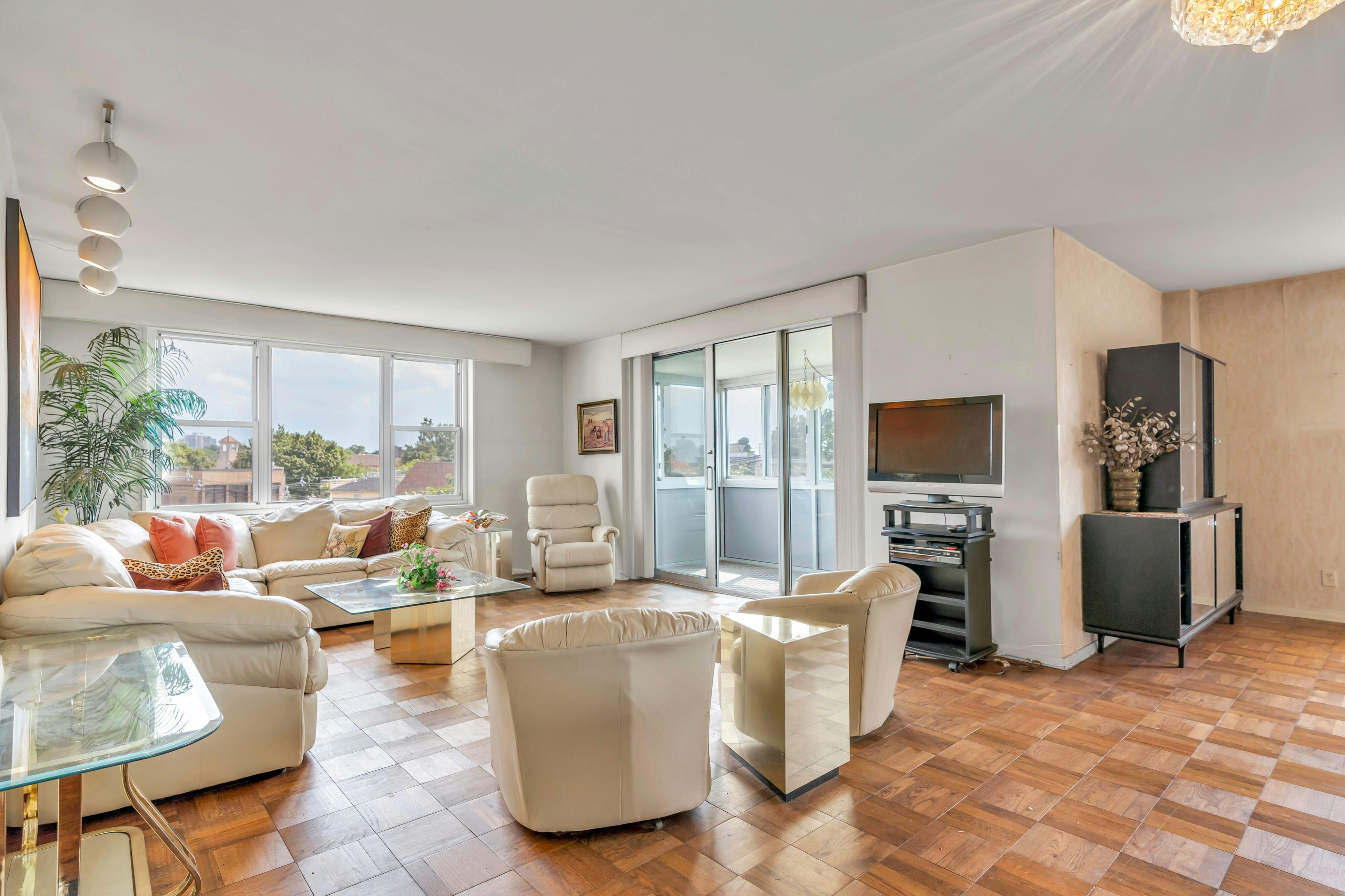 2000 Linwood Avenue Unit# 4K