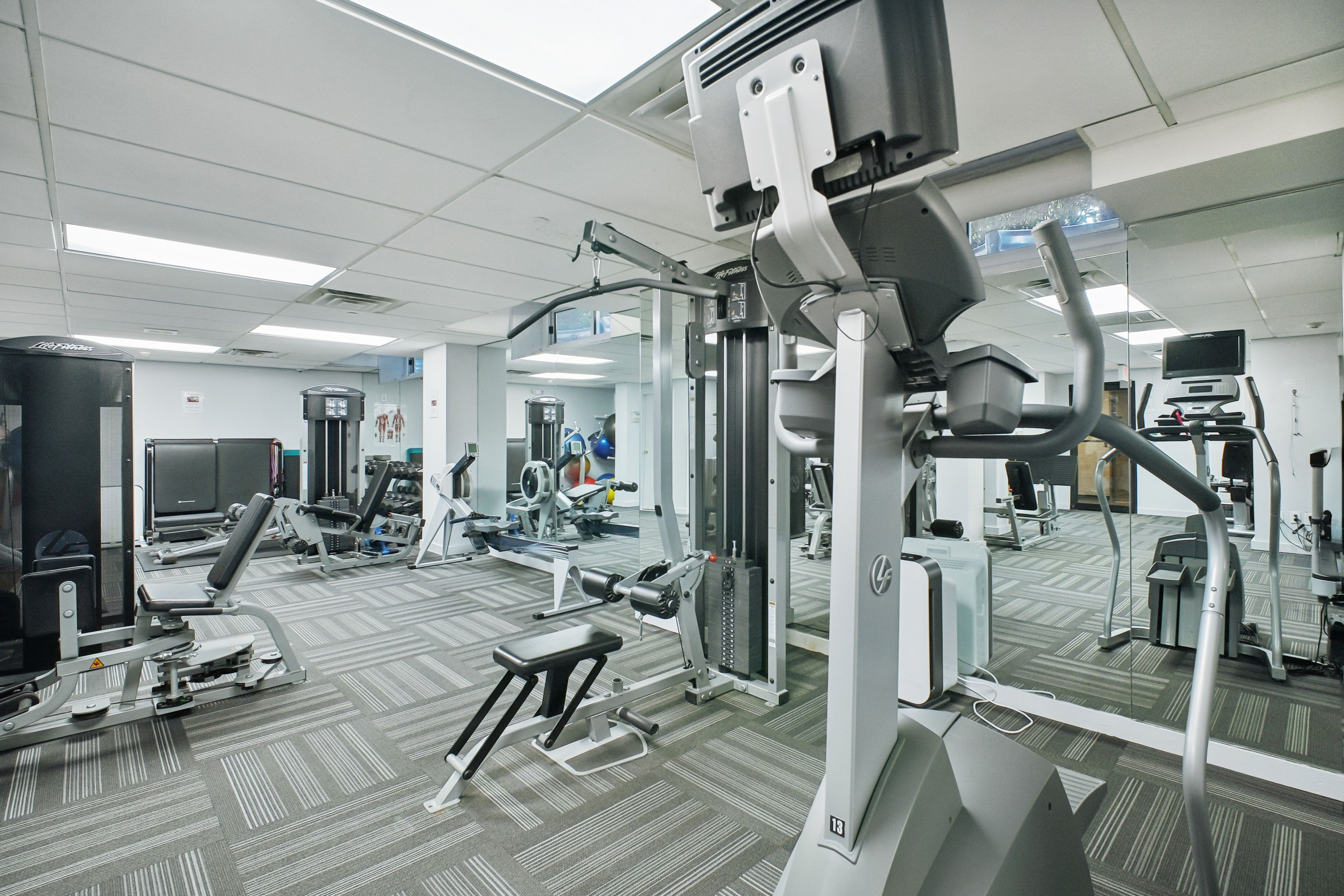 2200 North Central Road Unit# 10 D