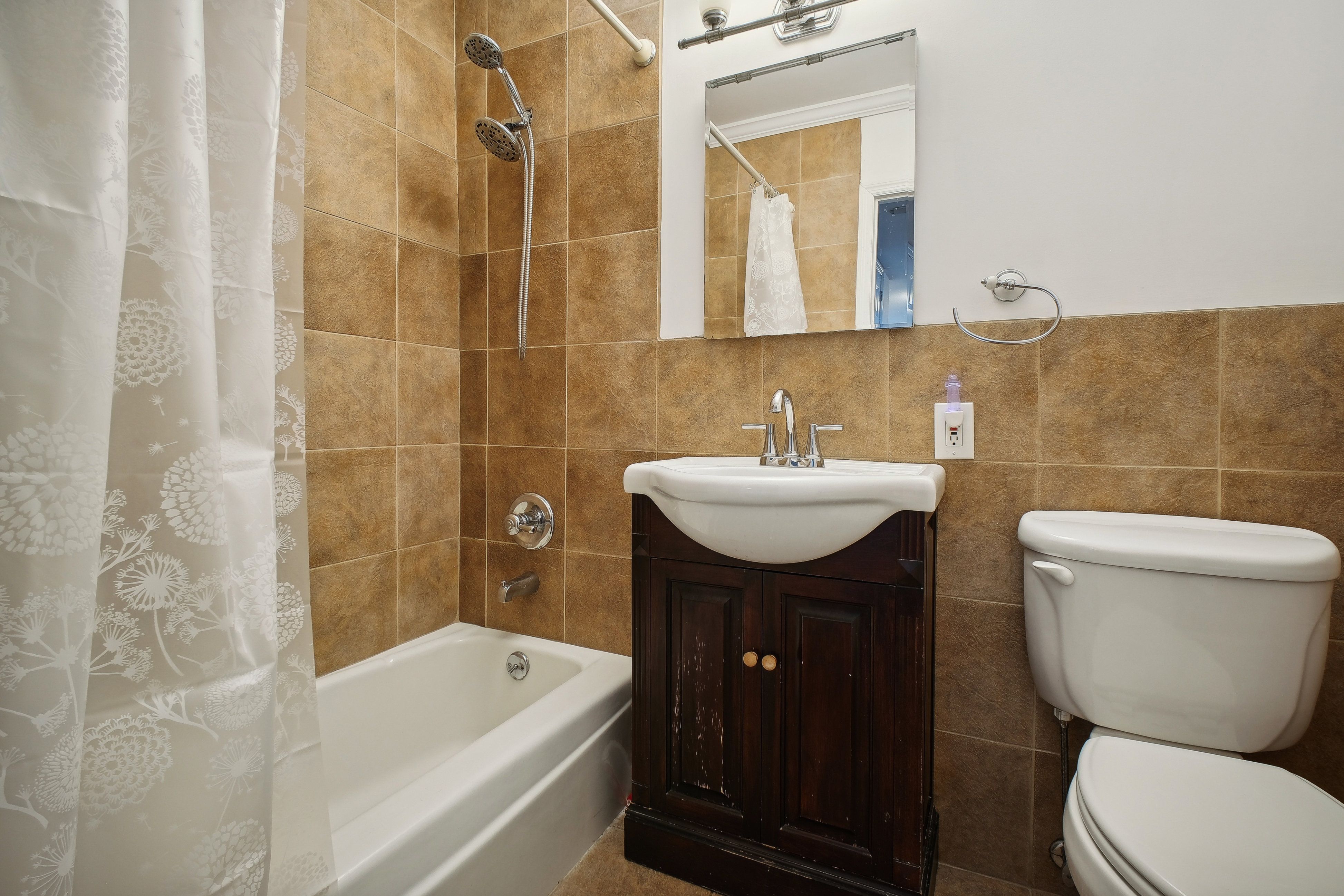 2200 North Central Road Unit# 10 D