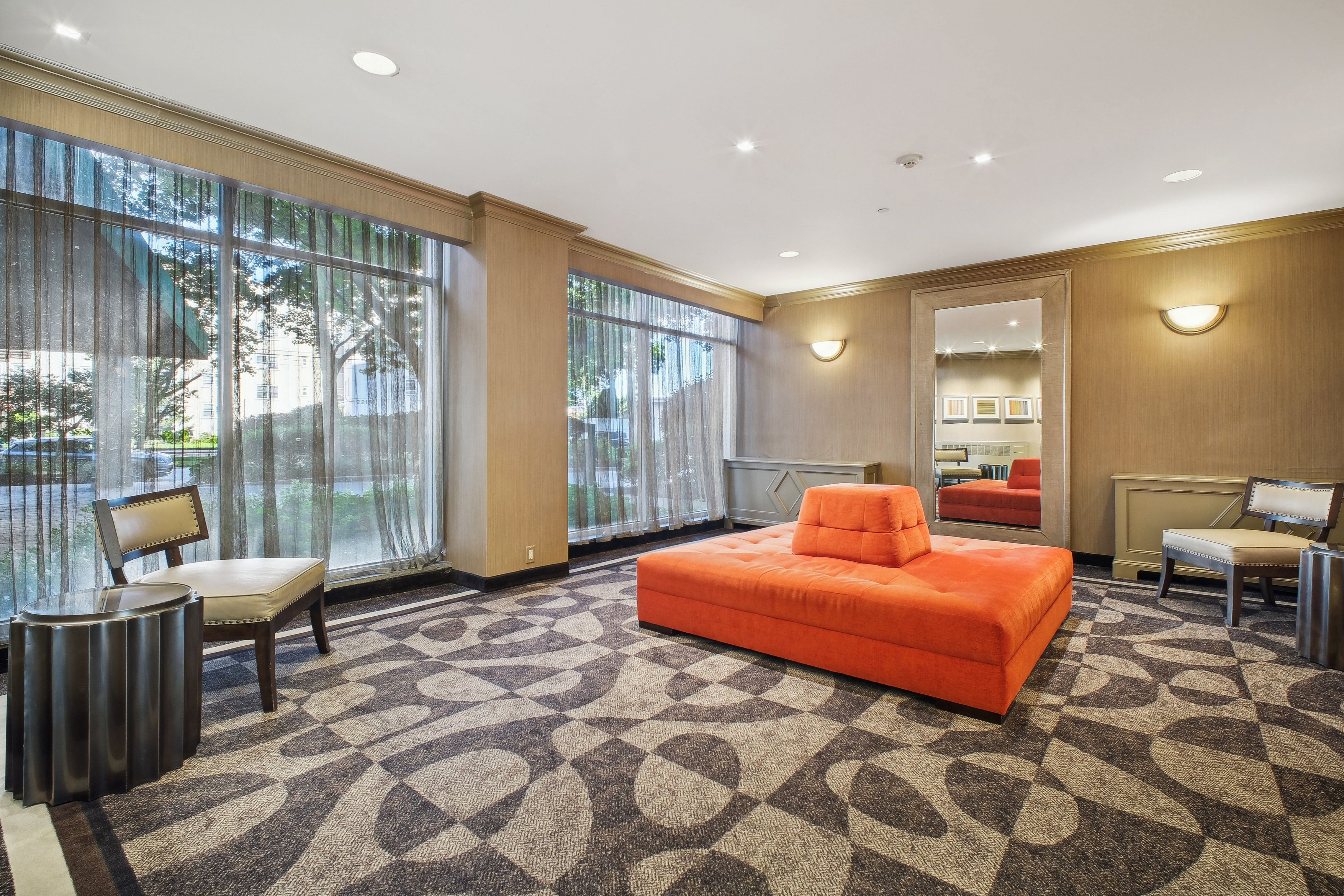2200 North Central Road Unit# 10 D