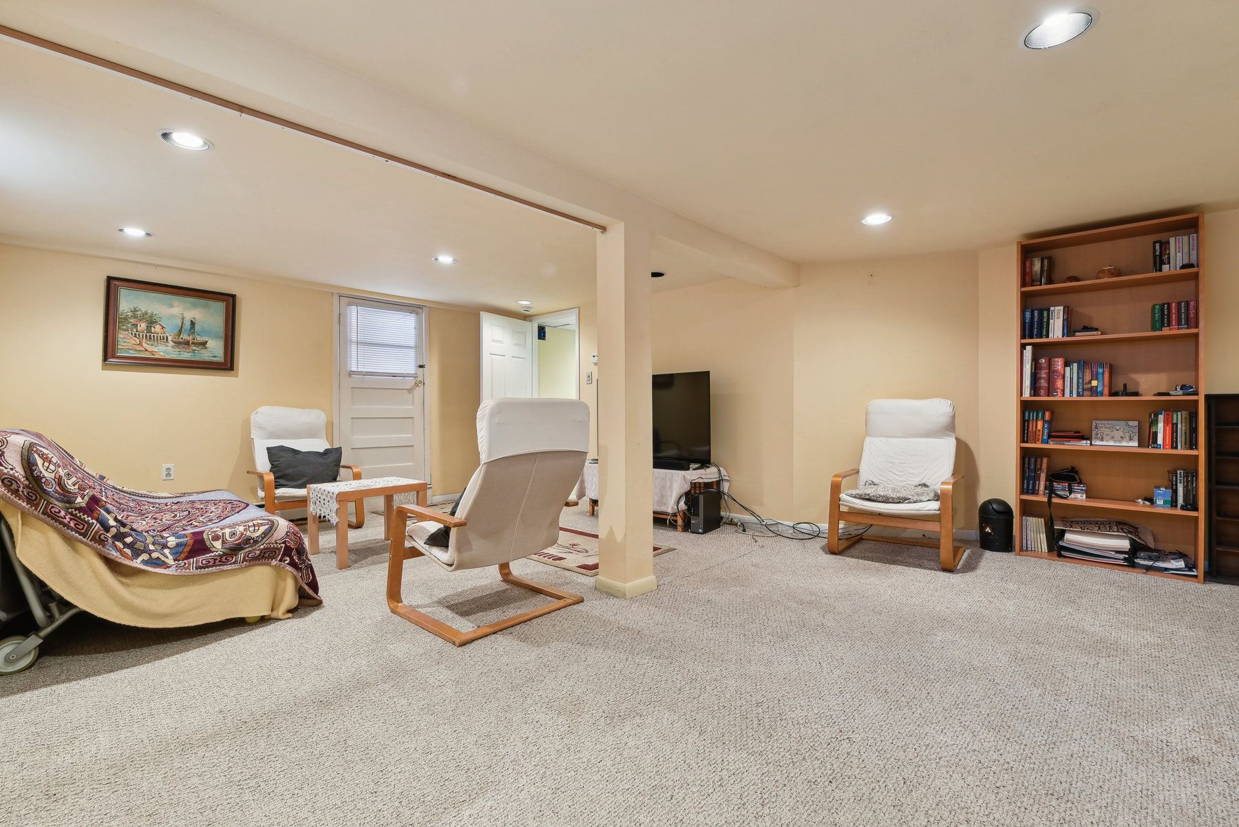 84 Norwood Avenue