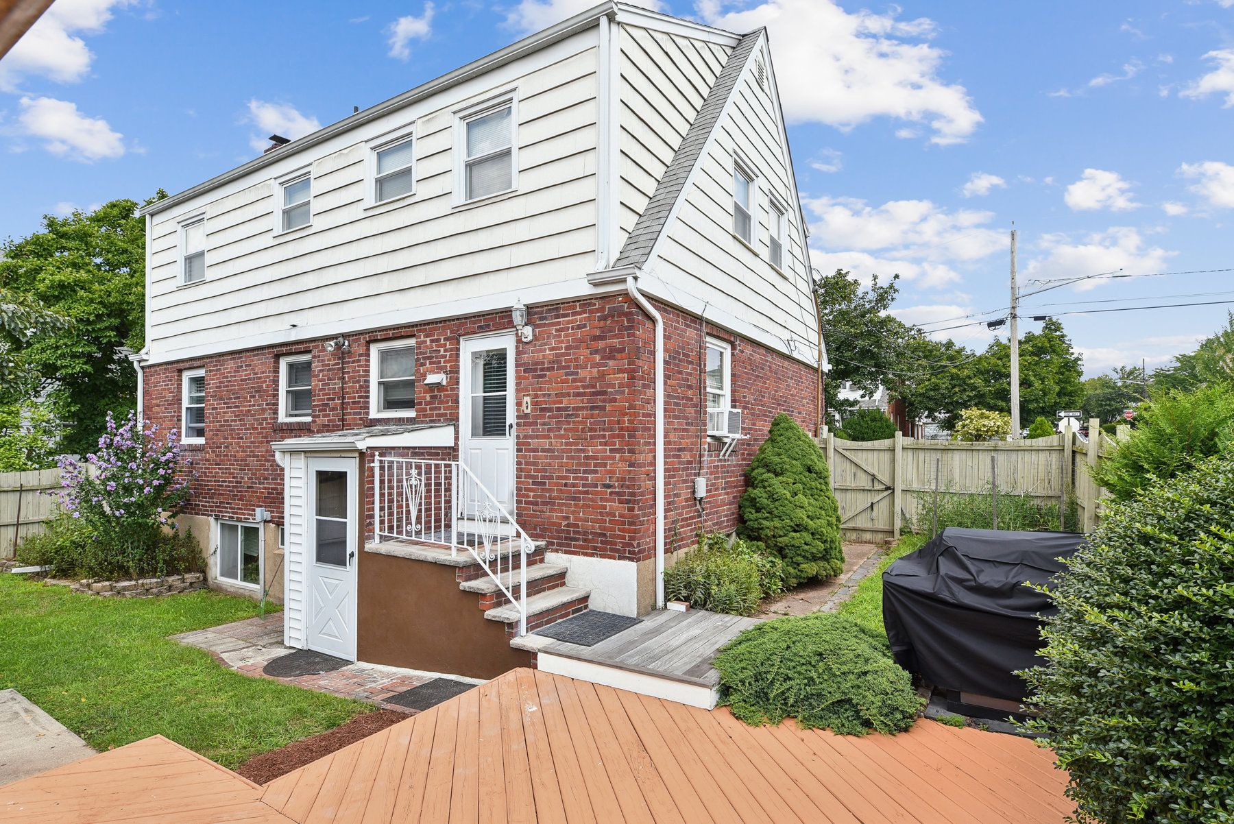 84 Norwood Avenue