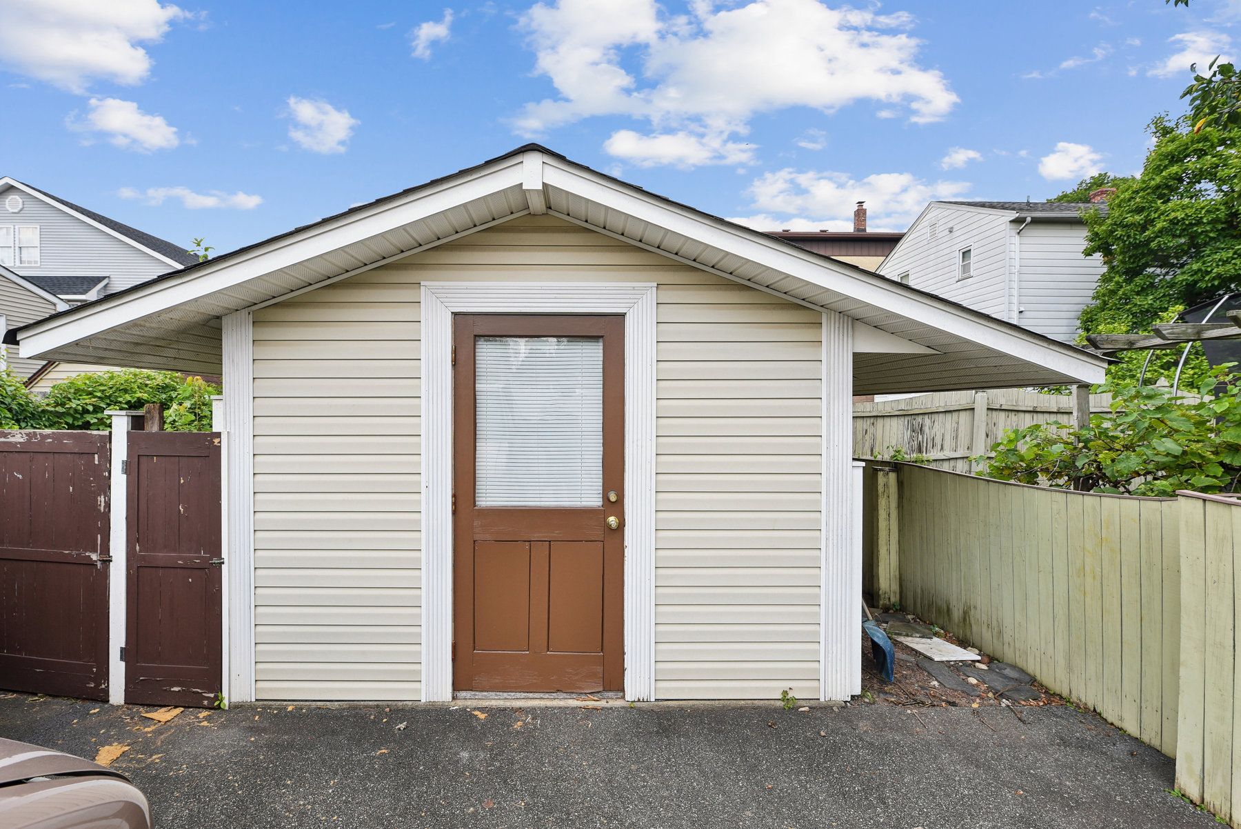 84 Norwood Avenue