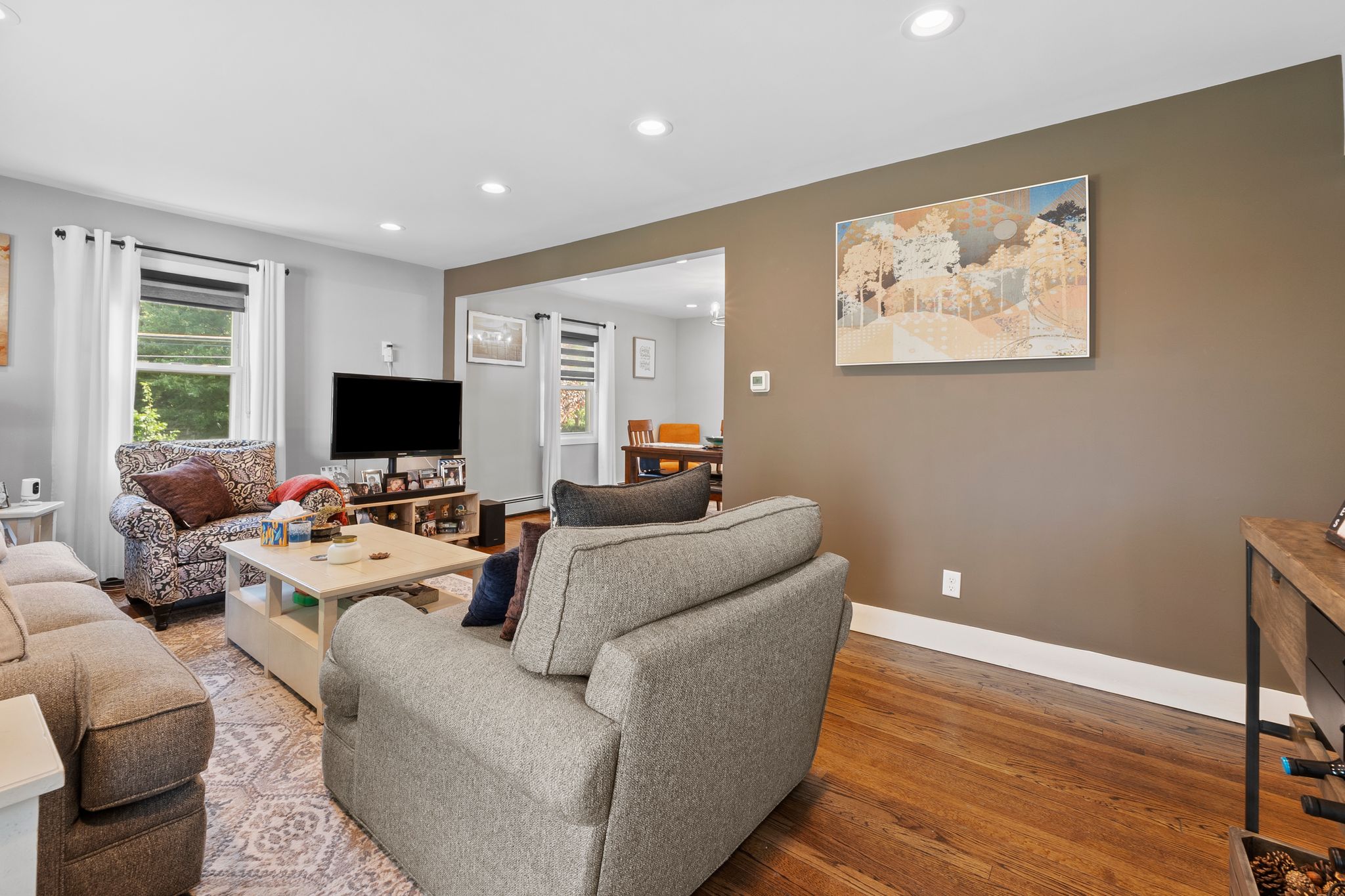120 W. Englewood Avenue 
