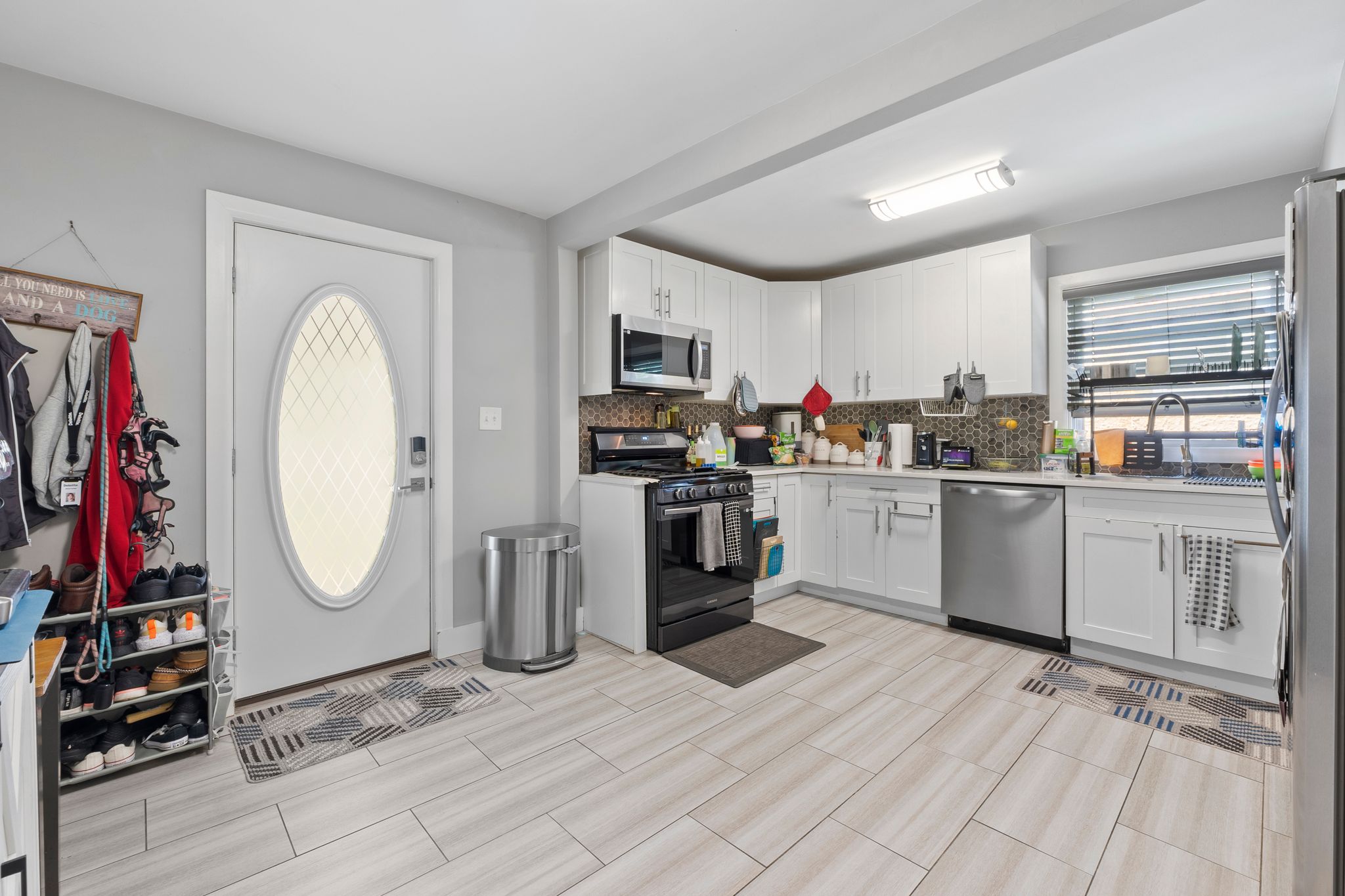 120 W. Englewood Avenue 