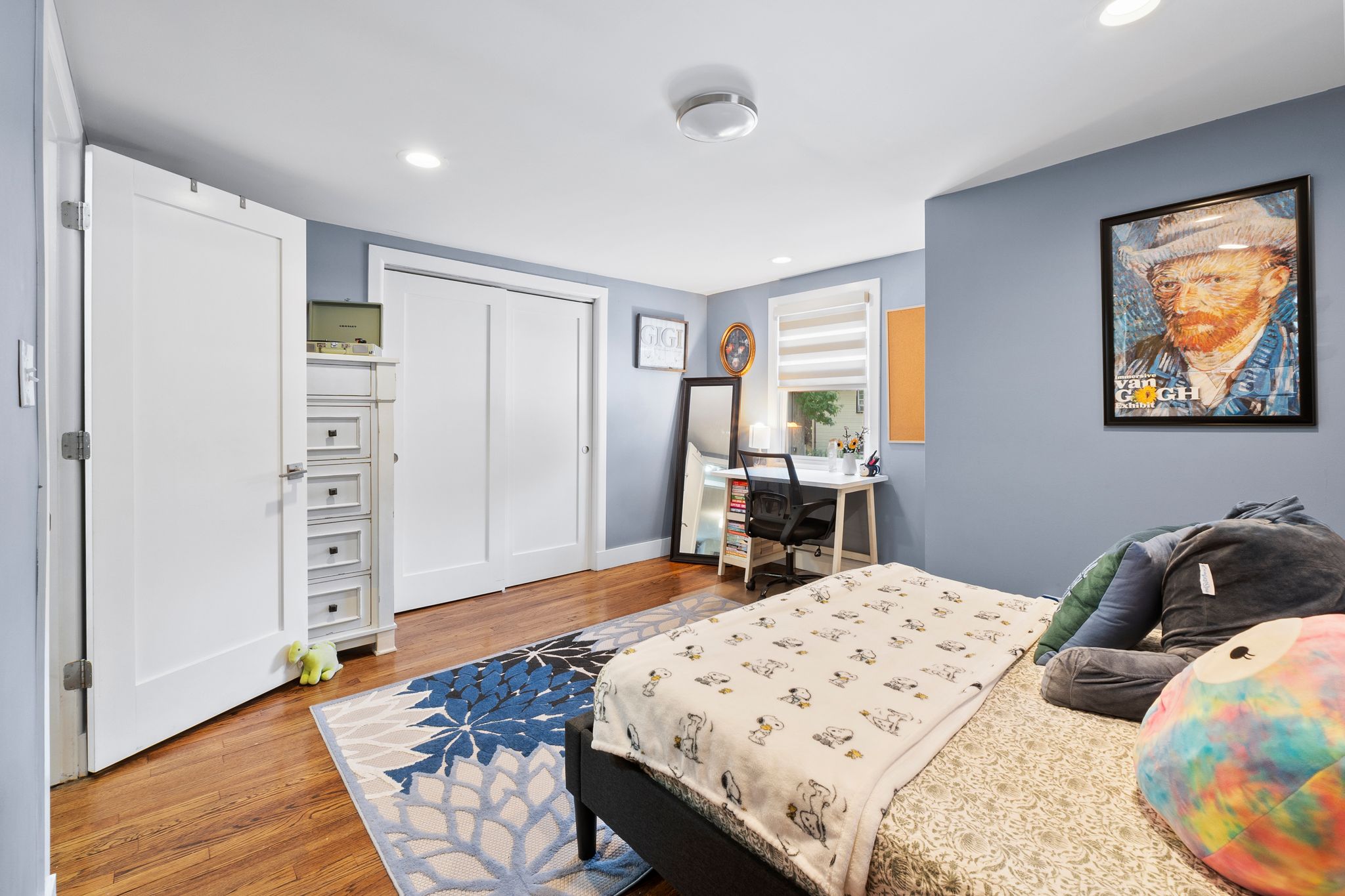 120 W. Englewood Avenue 
