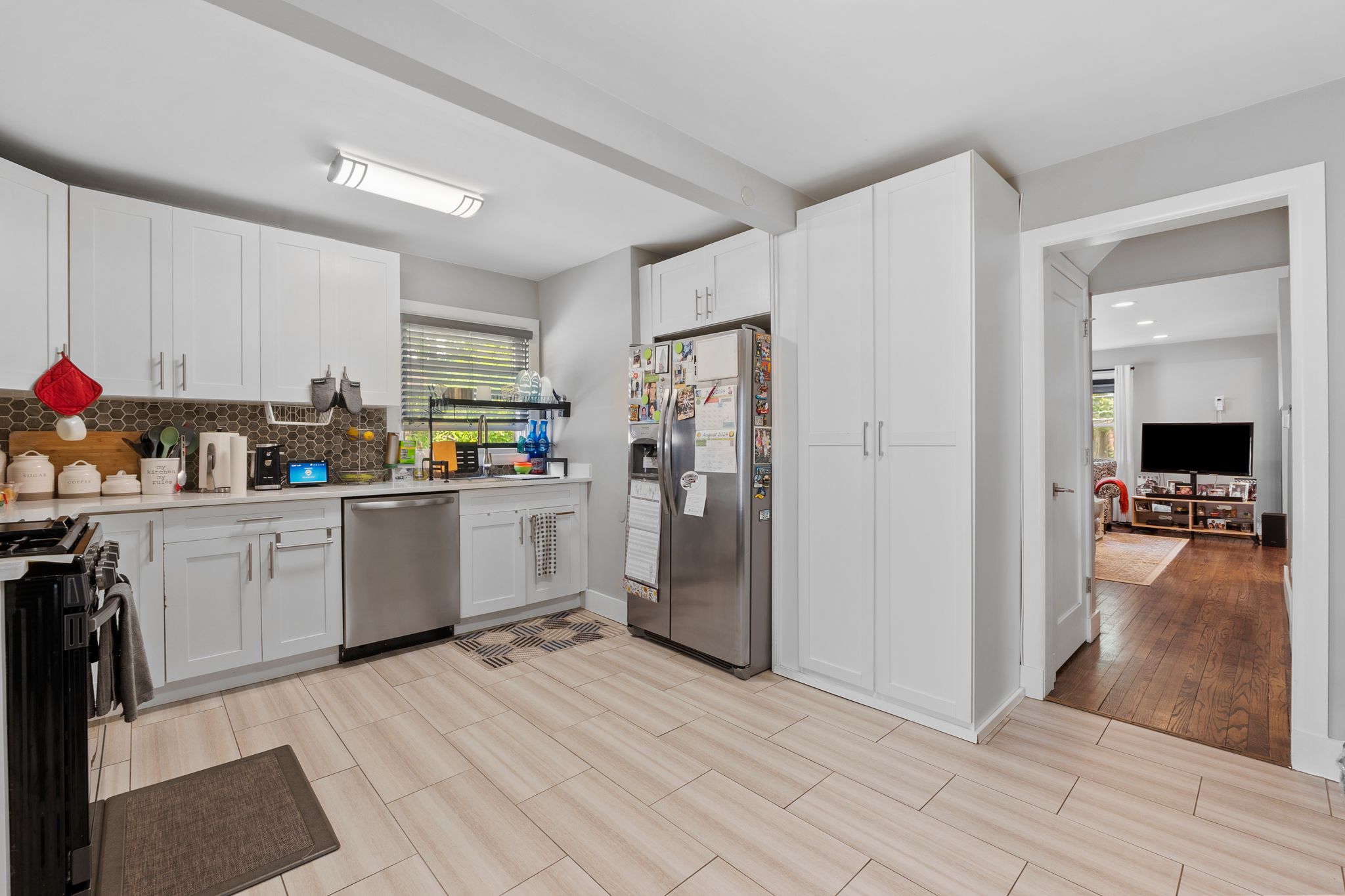 120 W. Englewood Avenue 