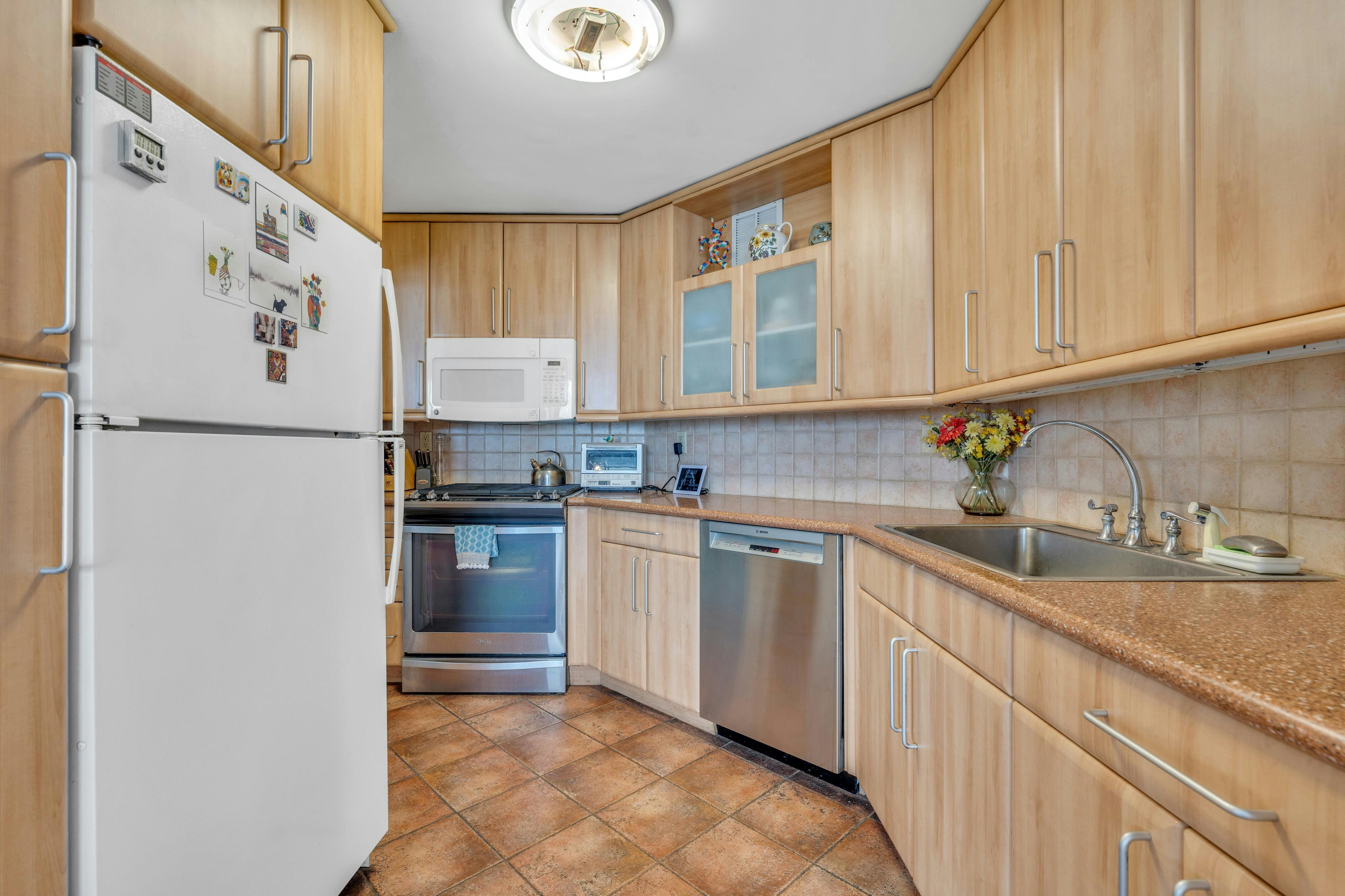 1530 Palisade Avenue Unit# 11J