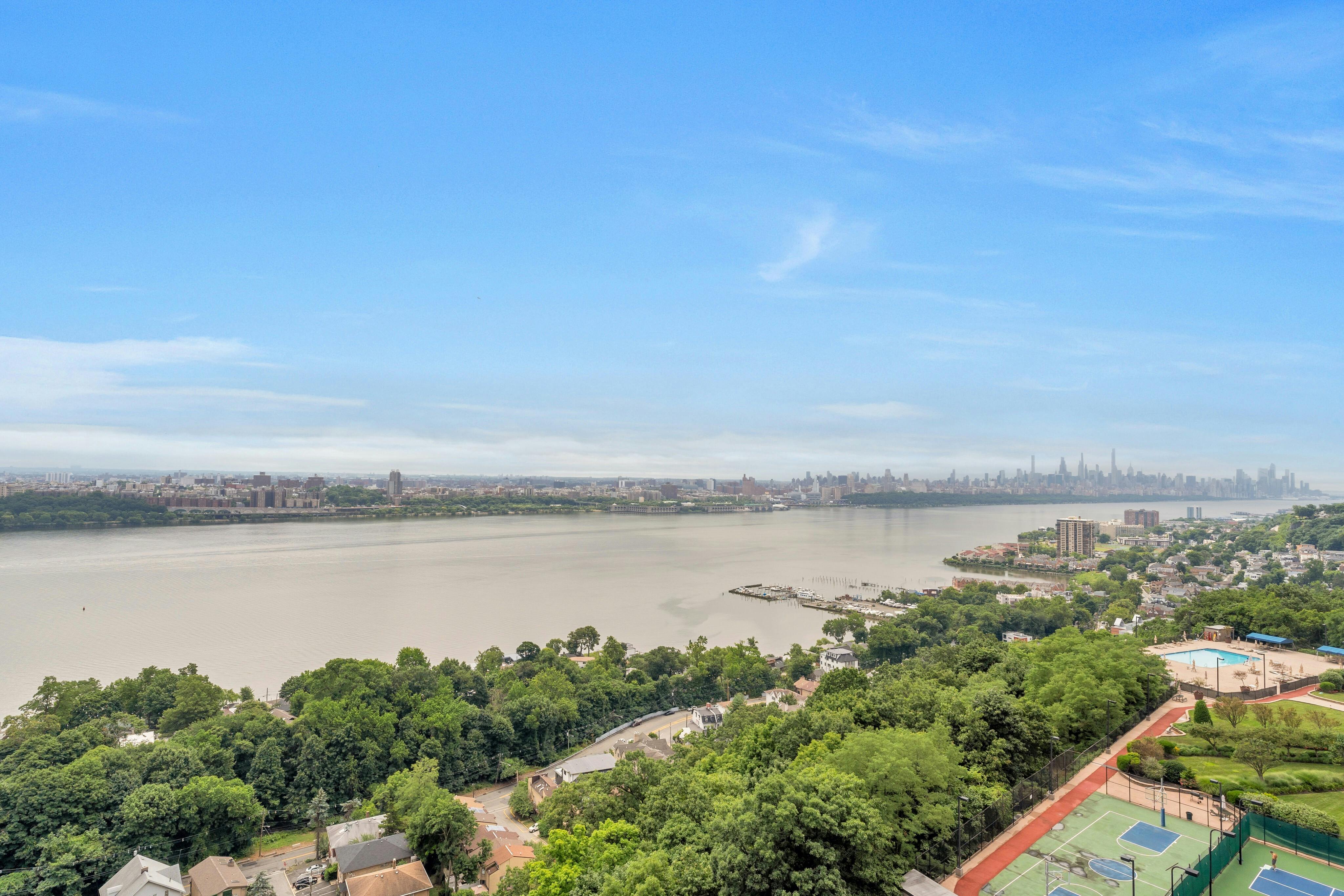 1530 Palisade Avenue Unit# 11J