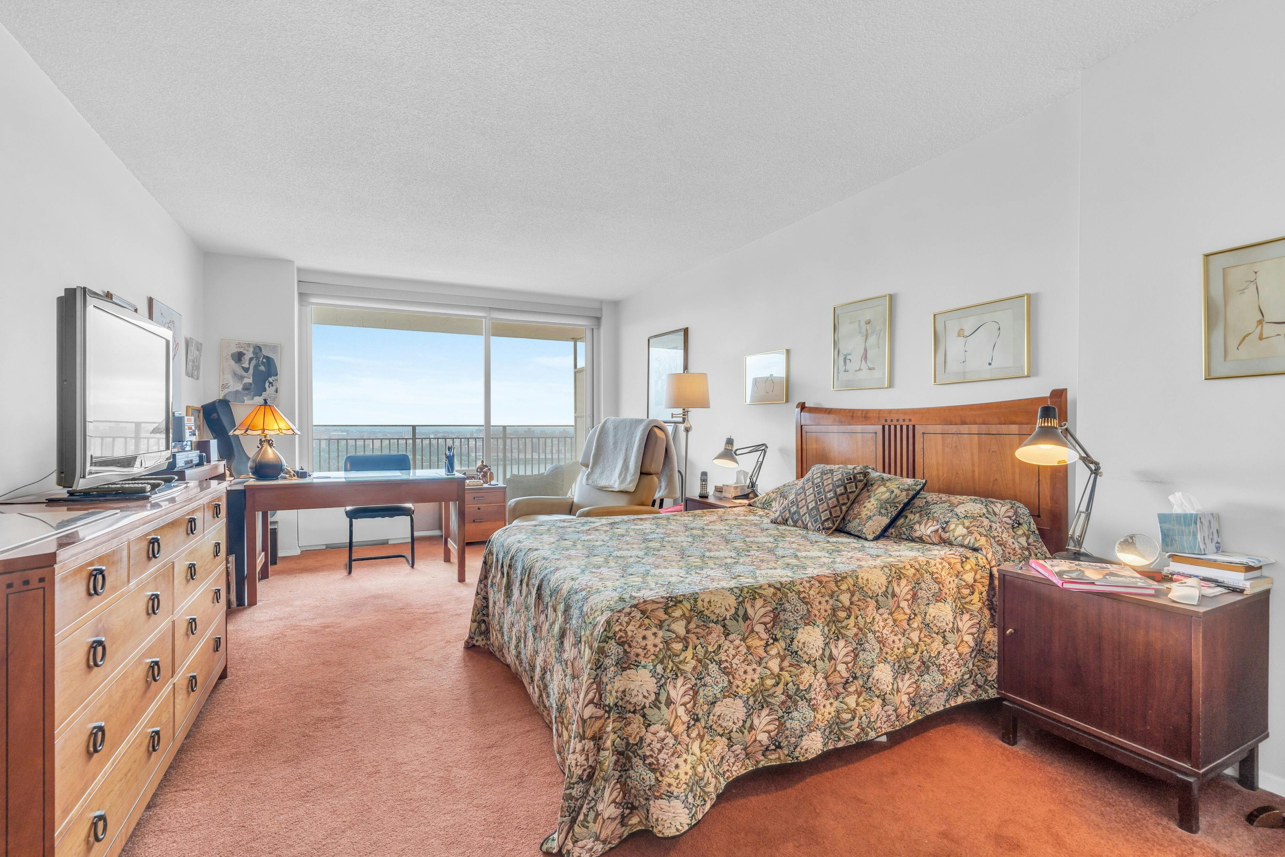 1530 Palisade Avenue Unit# 11J