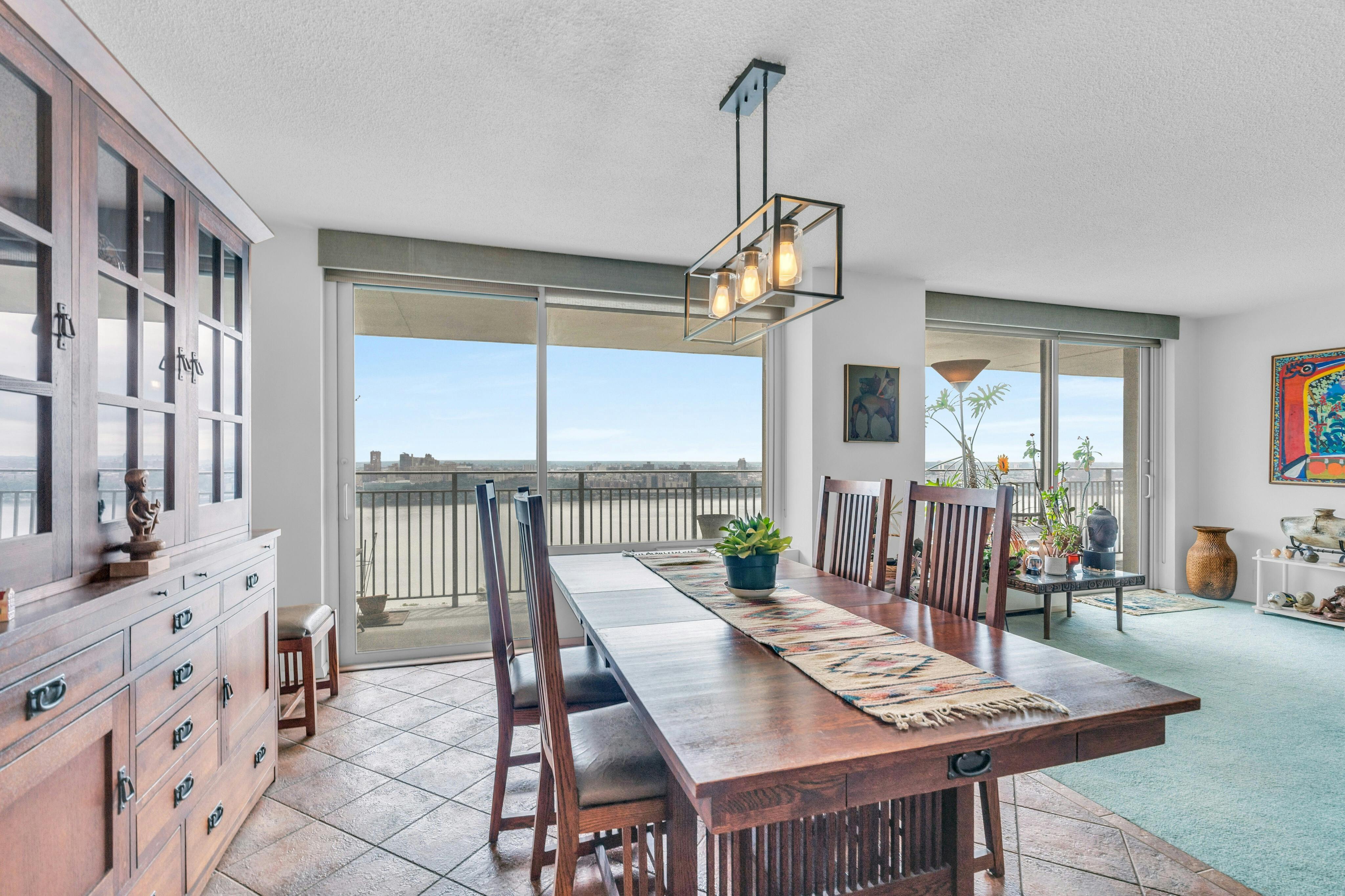 1530 Palisade Avenue Unit# 11J