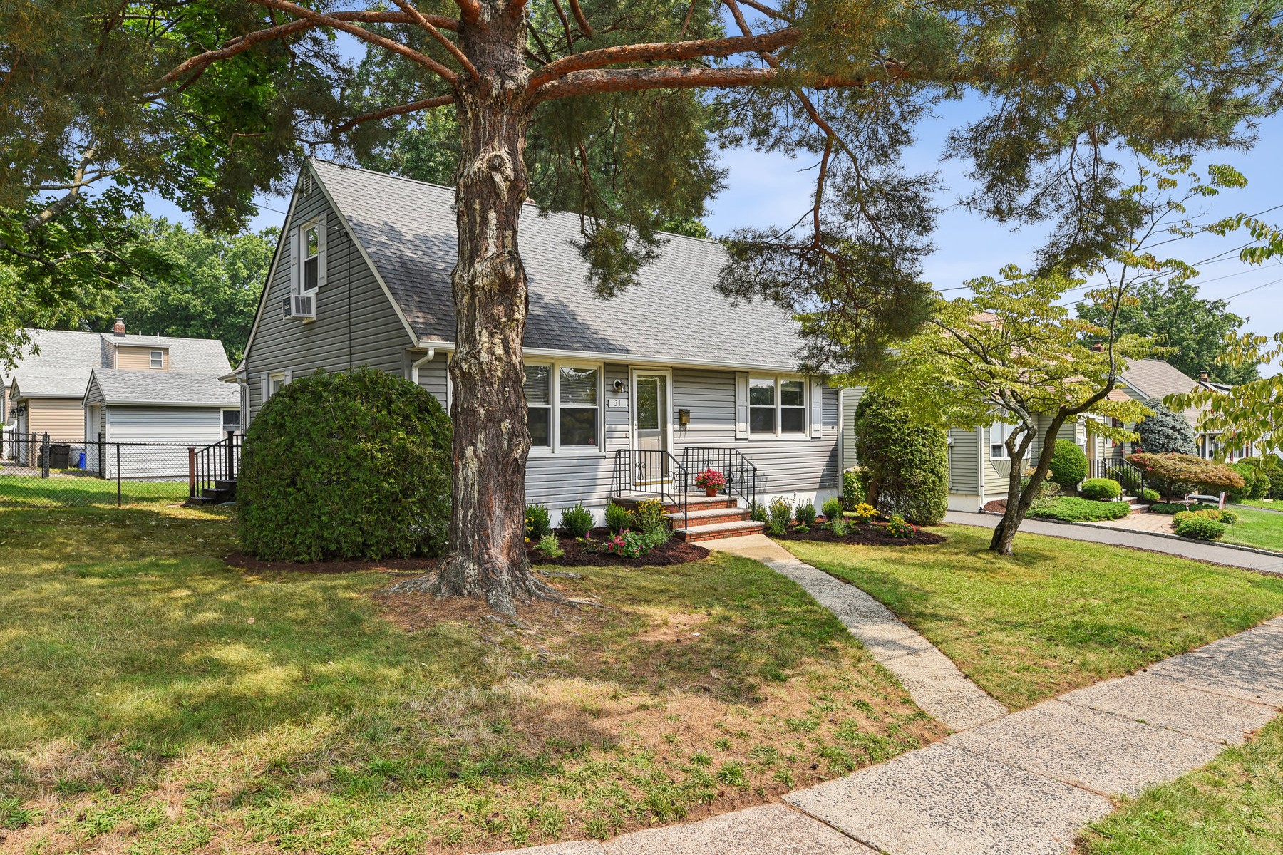 31 Rutgers Place 