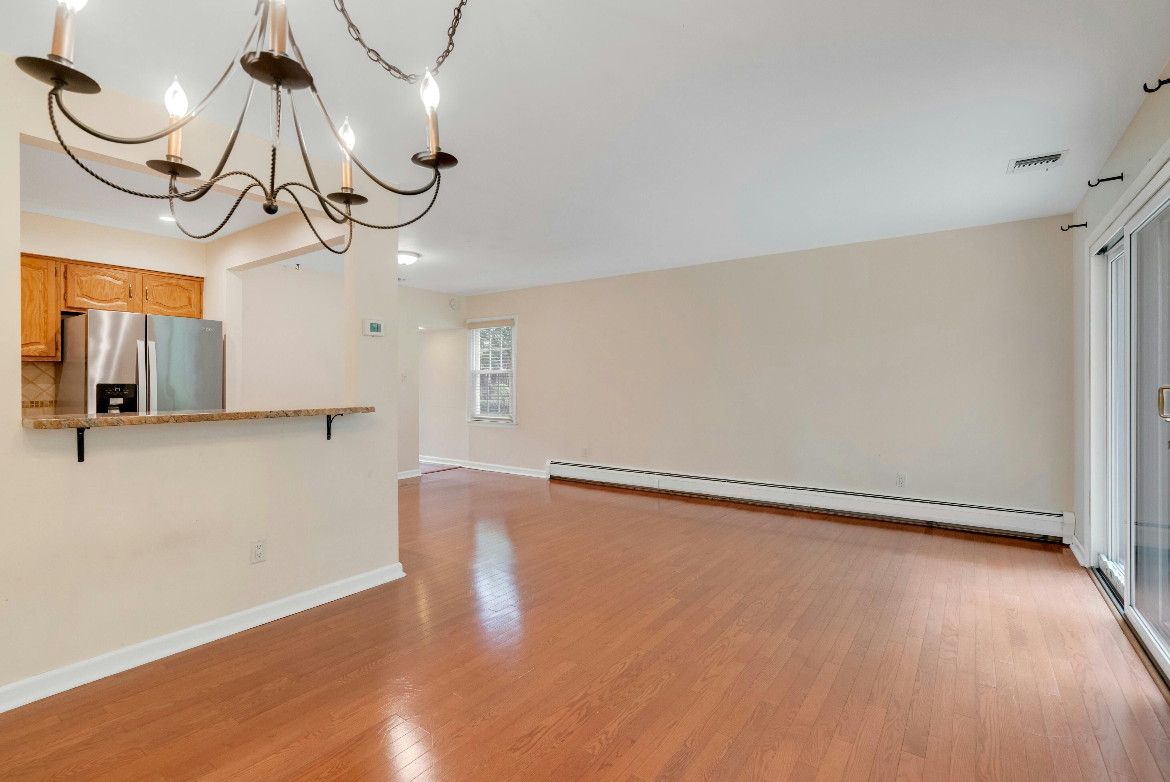26 Crestwood Mews 