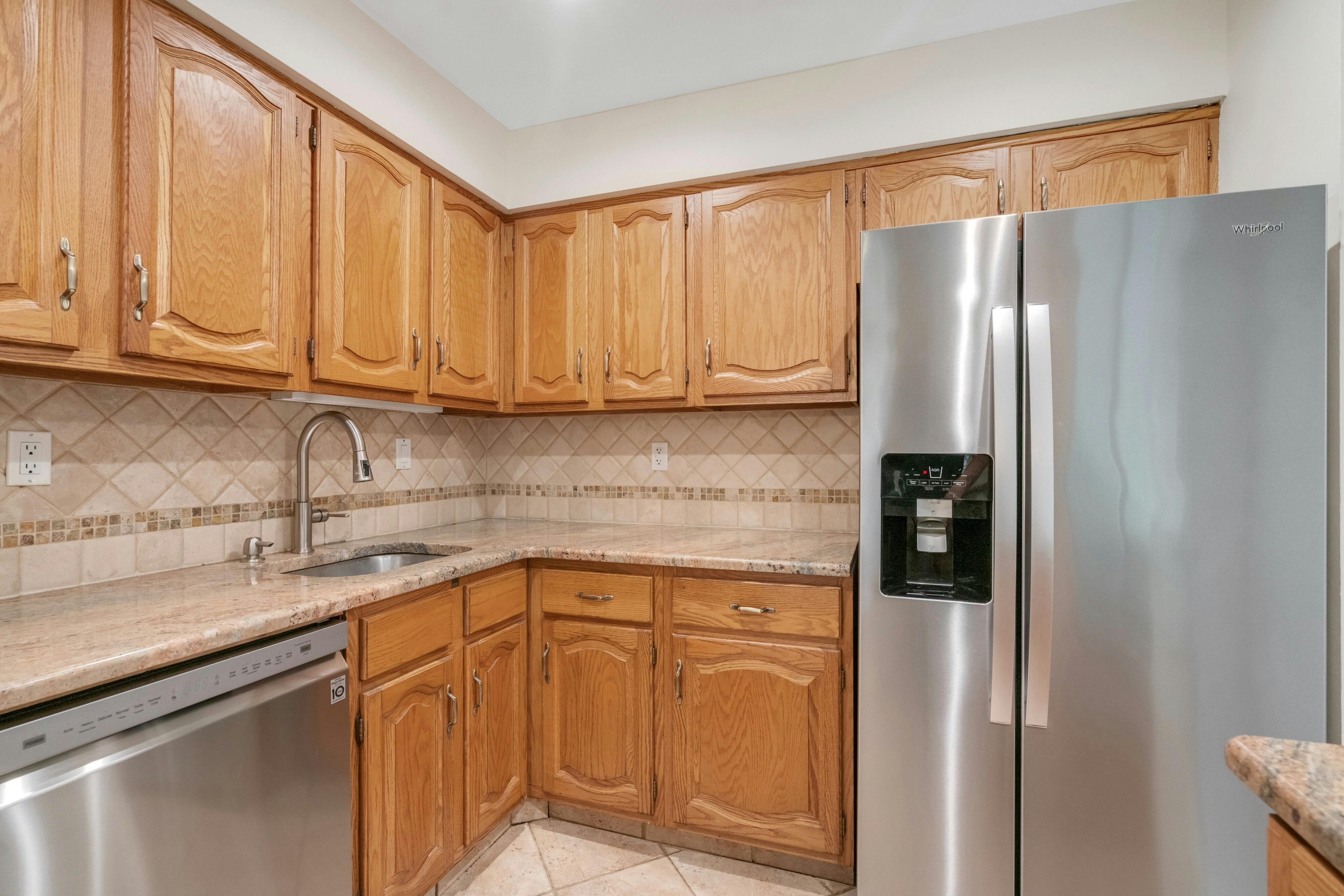 26 Crestwood Mews 