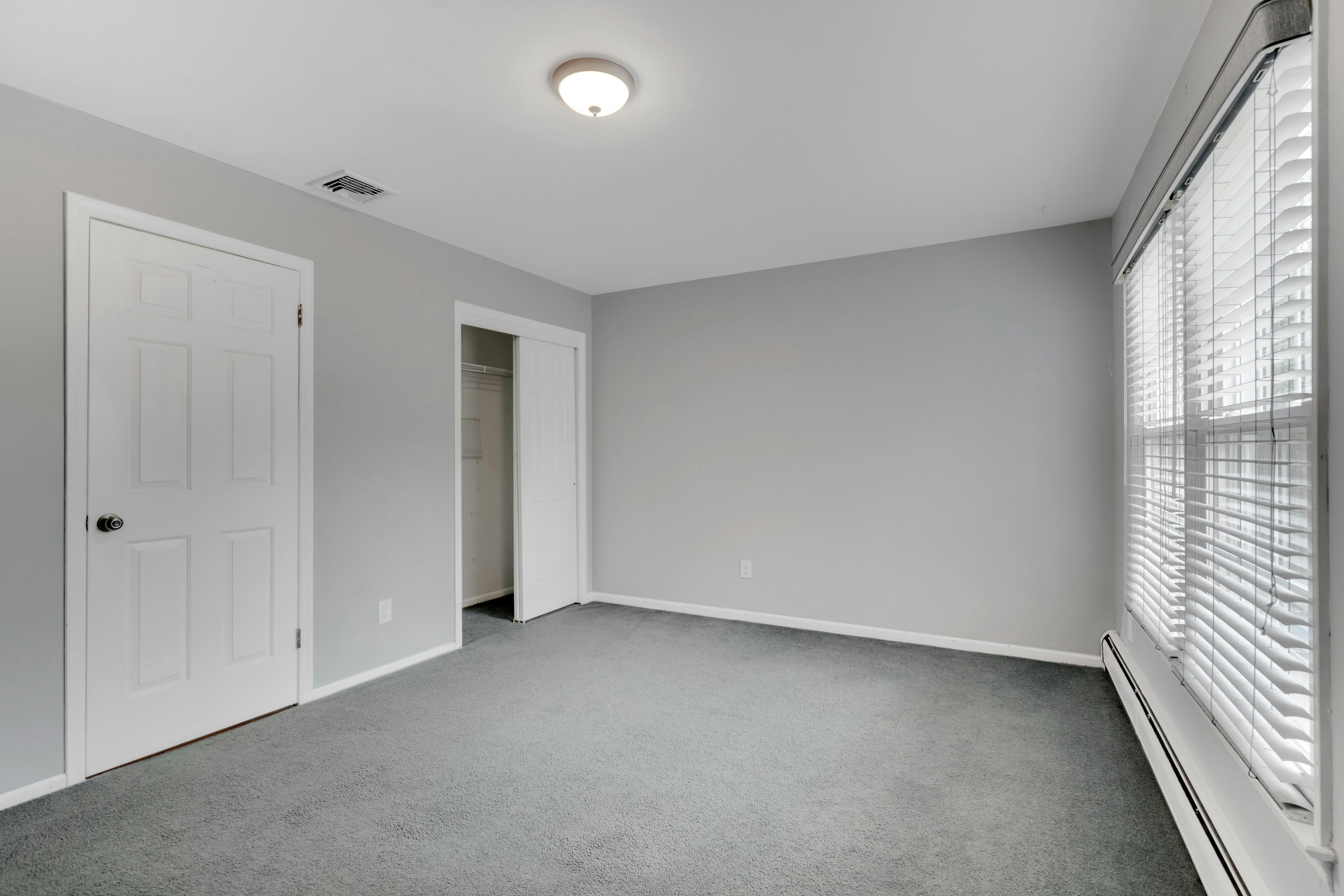 26 Crestwood Mews 