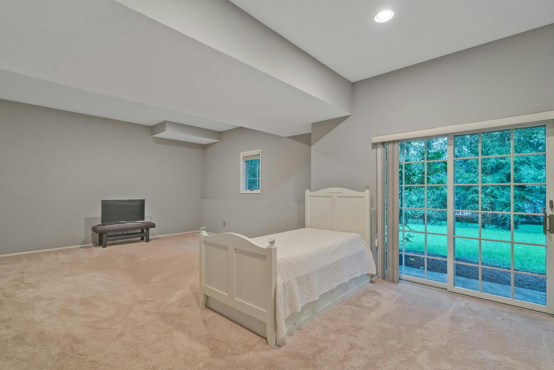 6 Drake Drive Unit# 6