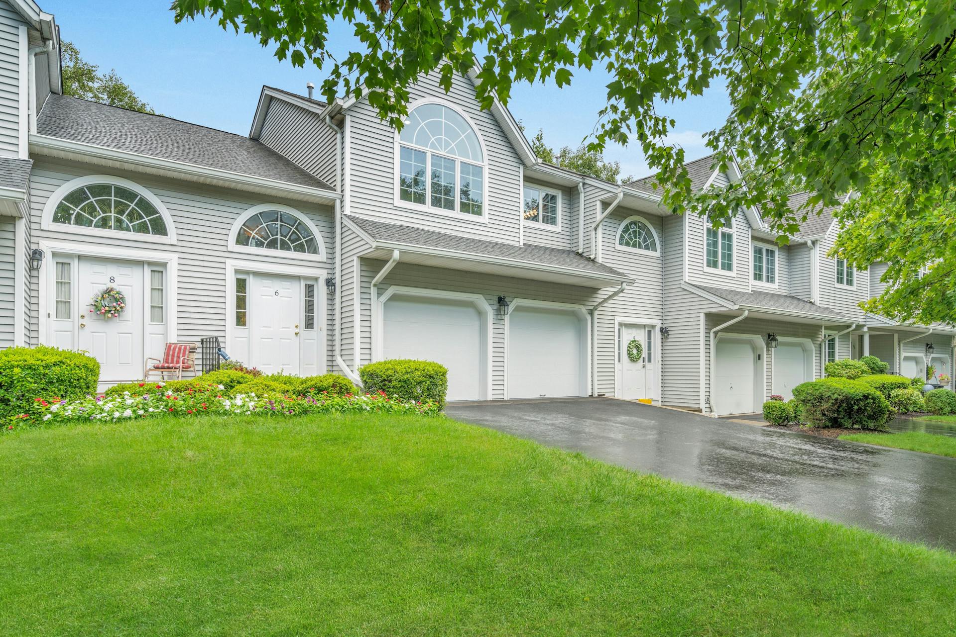 6 Drake Drive Unit# 6