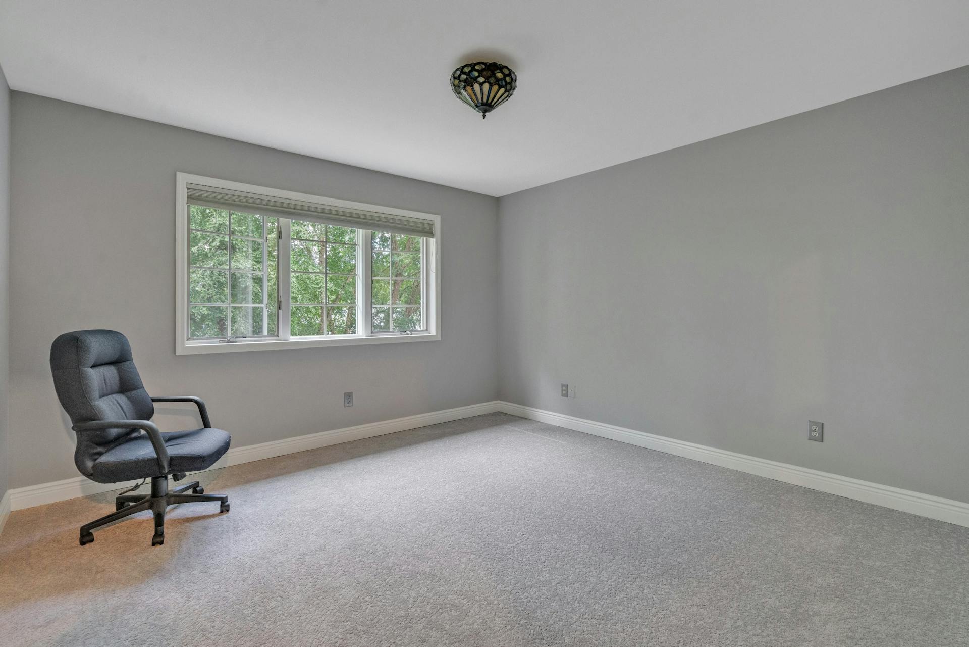 6 Drake Drive Unit# 6