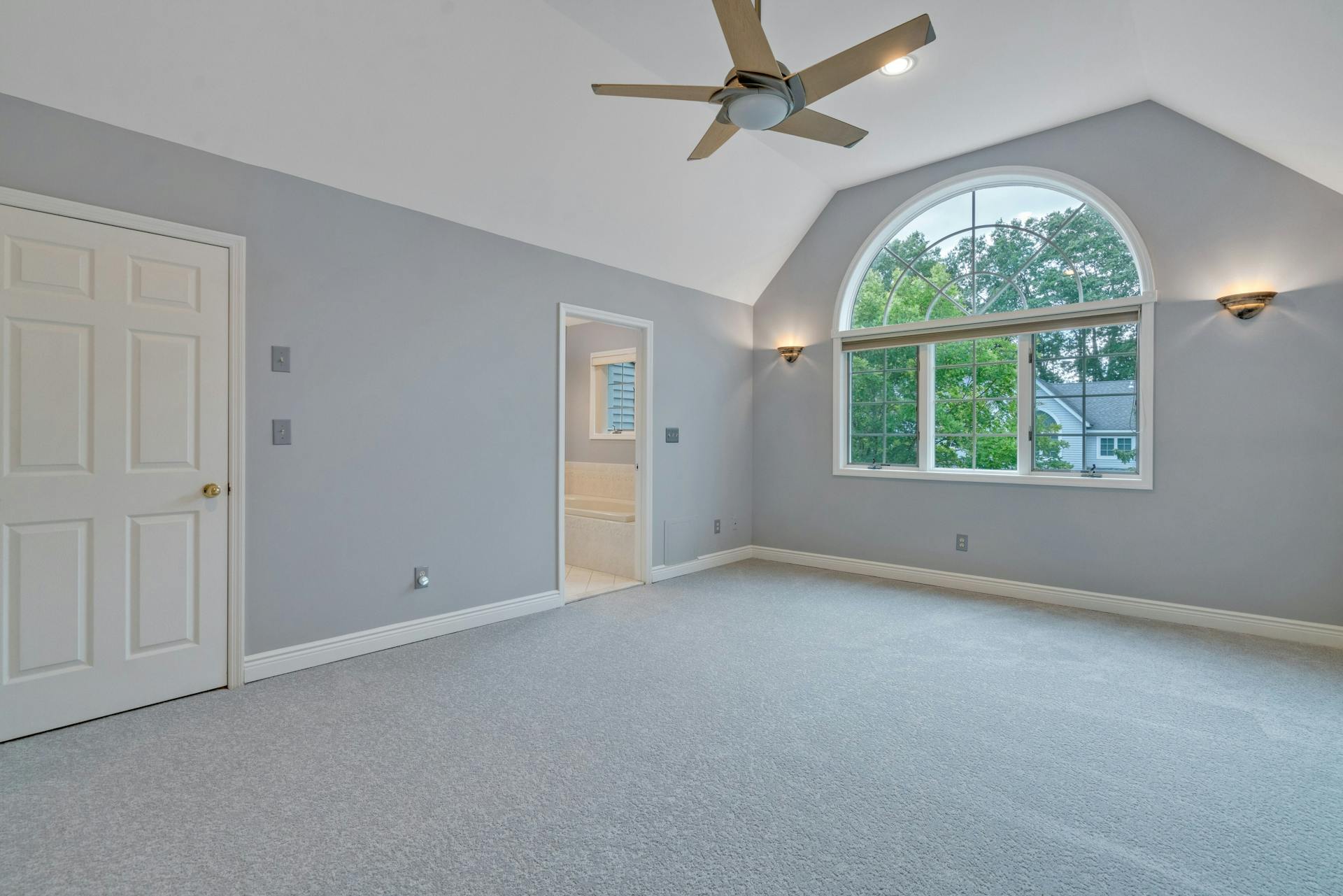 6 Drake Drive Unit# 6