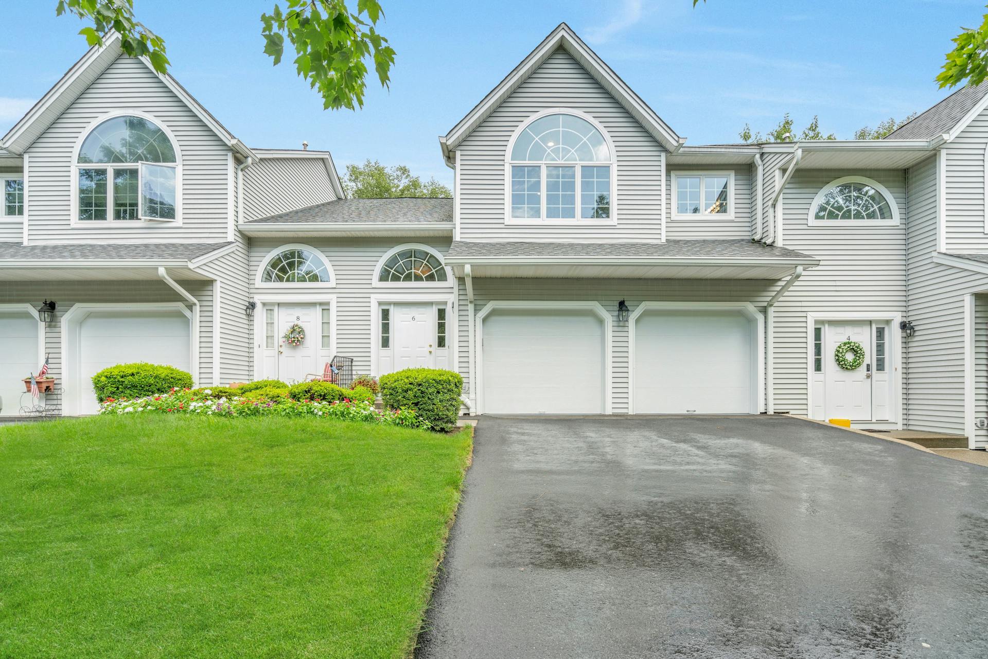 6 Drake Drive Unit# 6
