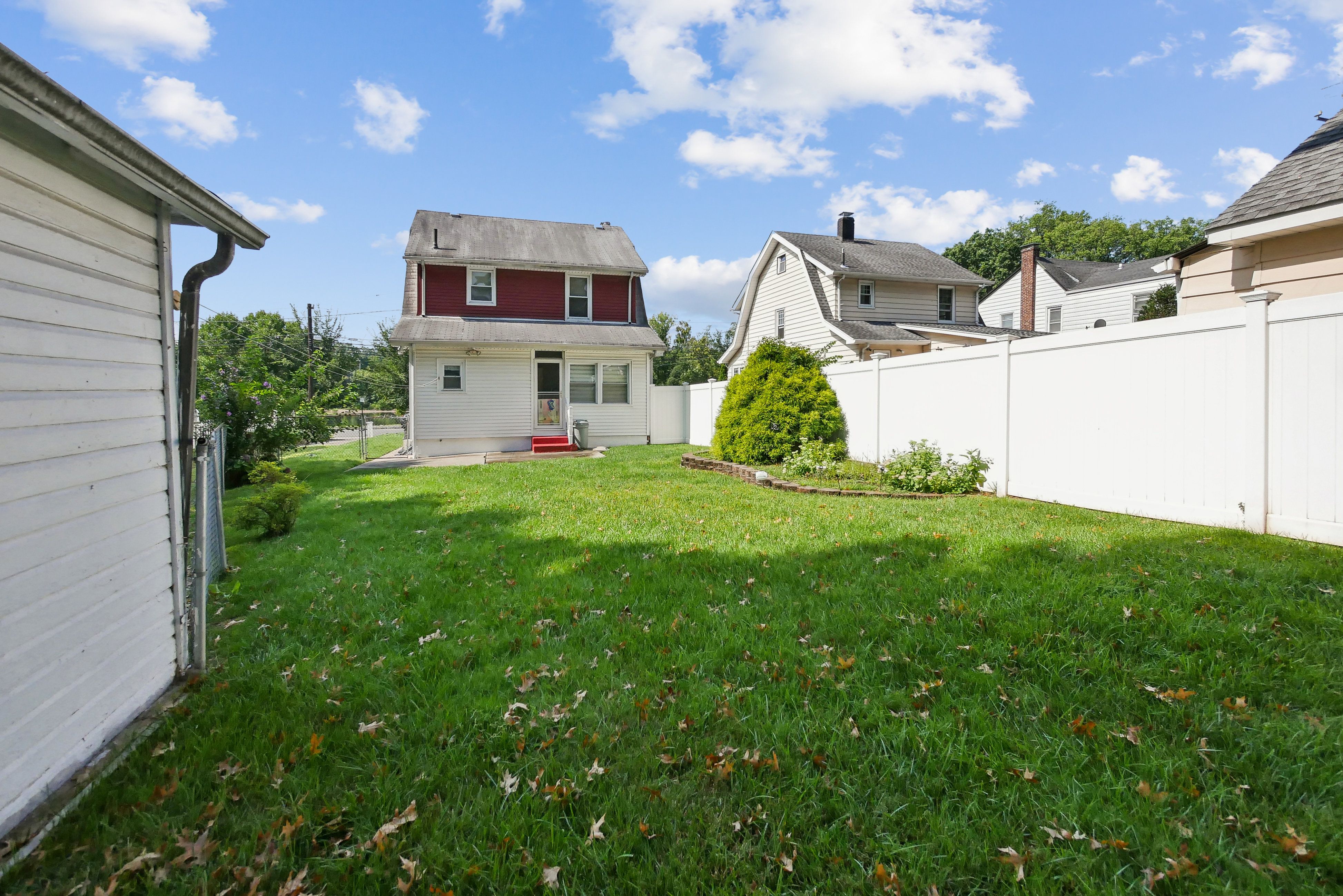 155 East Sheffield Avenue 