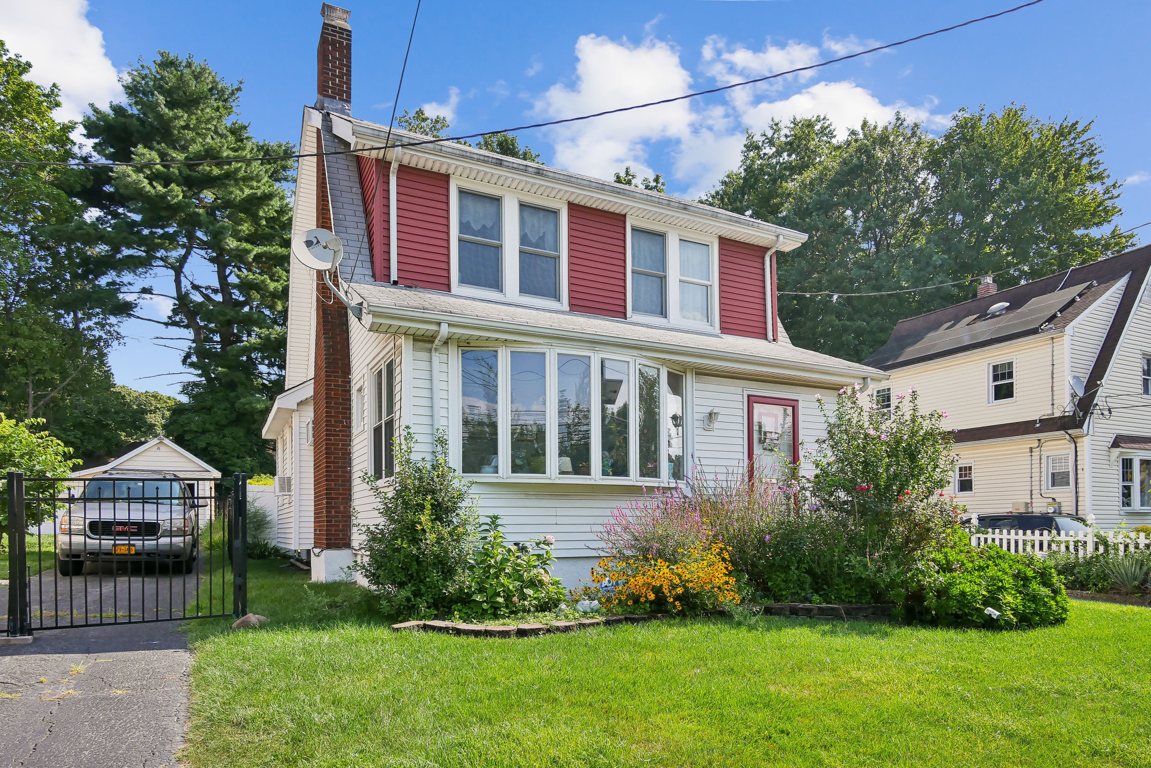 155 East Sheffield Avenue 