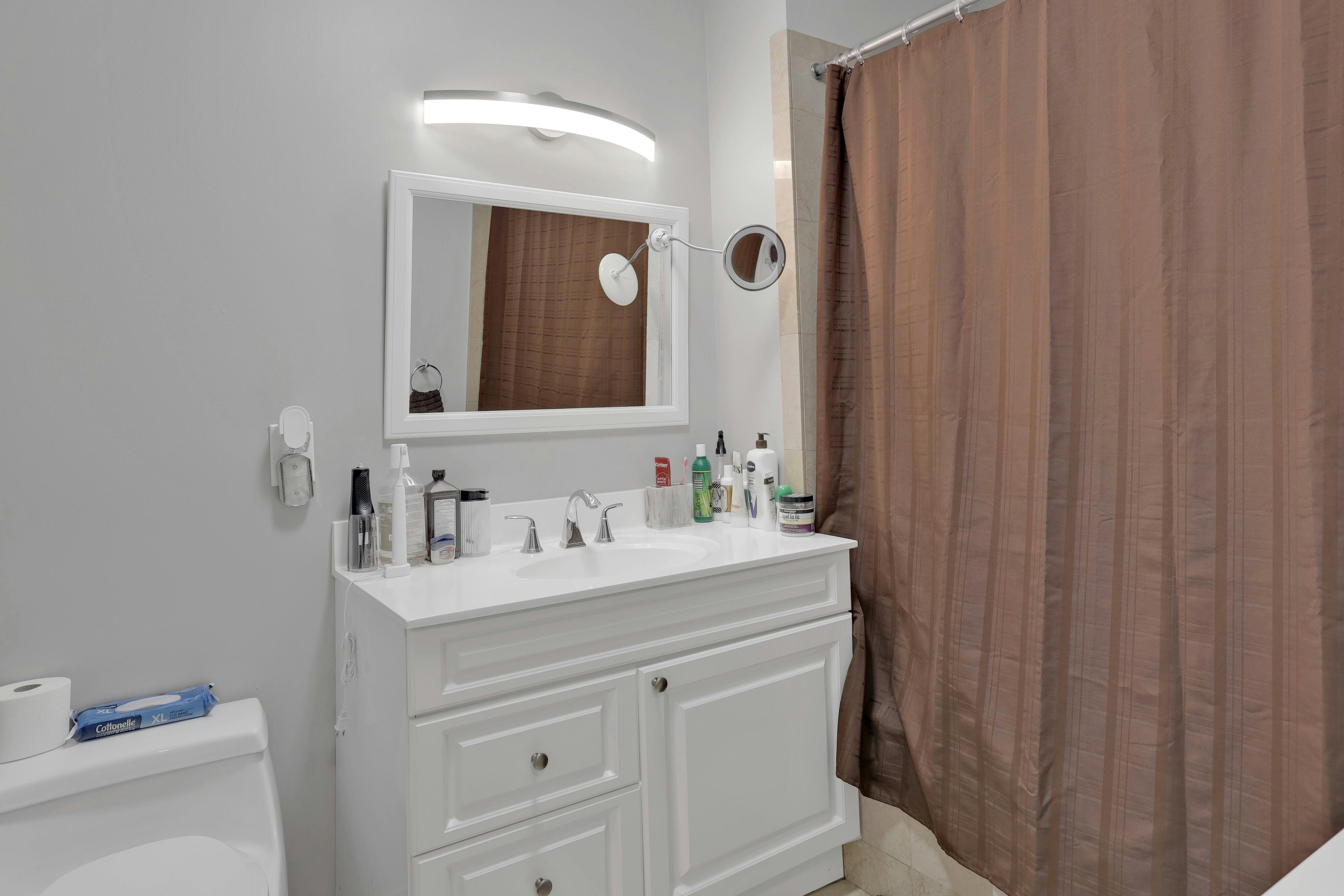 323 Willow Street Unit# 3L