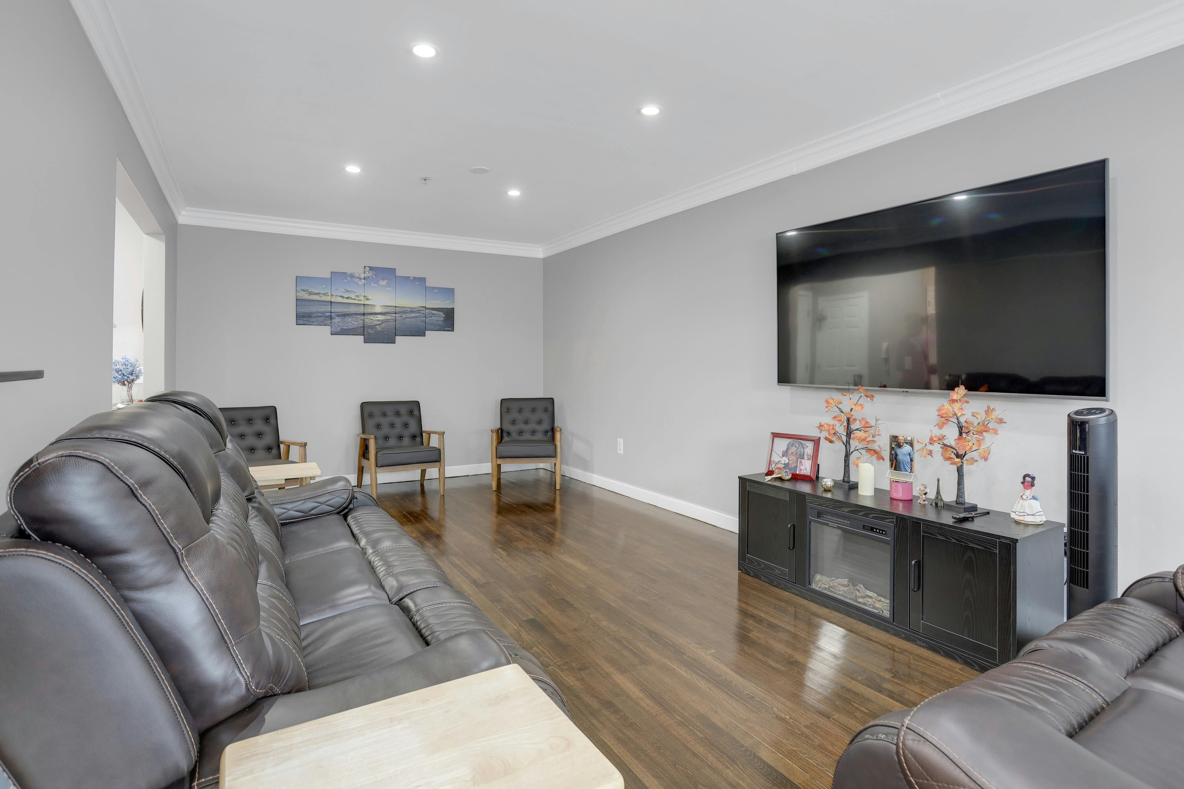 323 Willow Street Unit# 3L