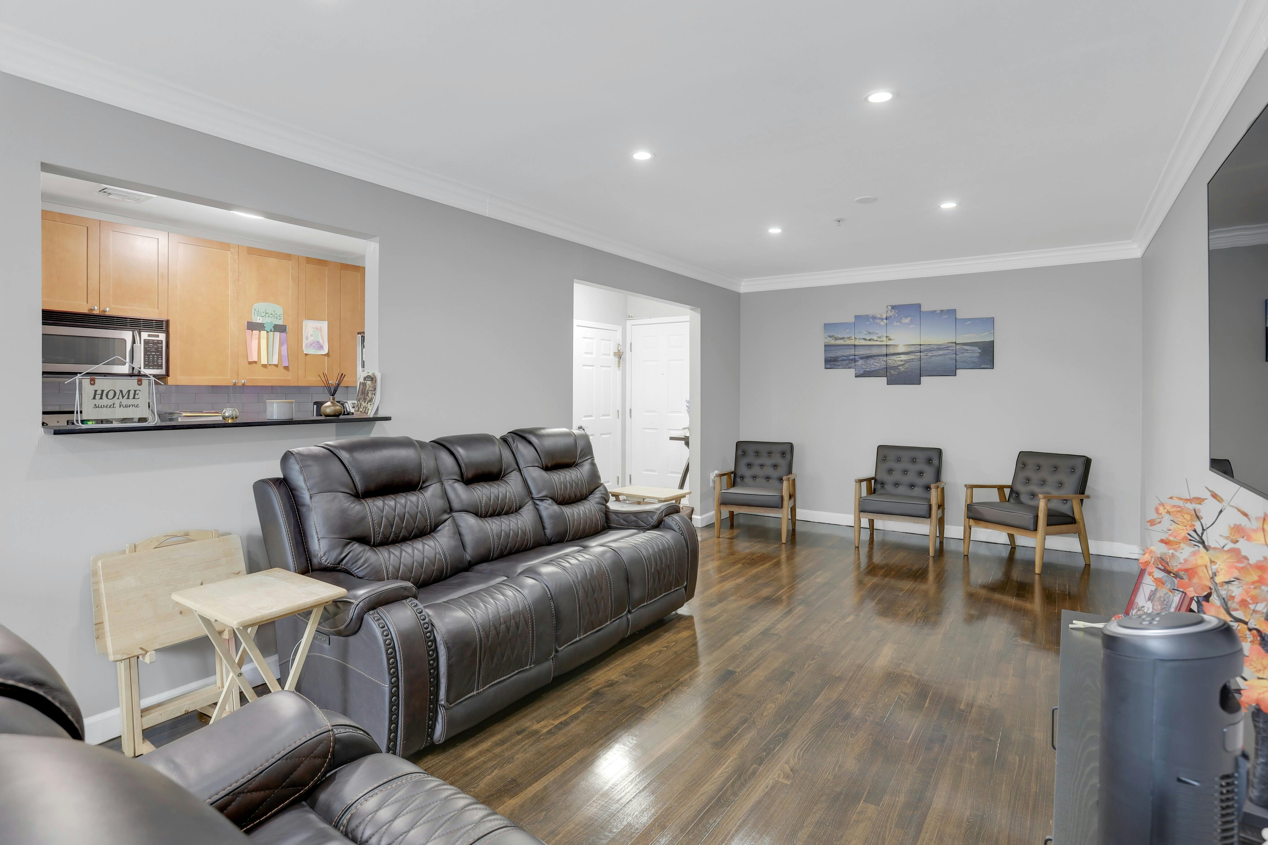 323 Willow Street Unit# 3L