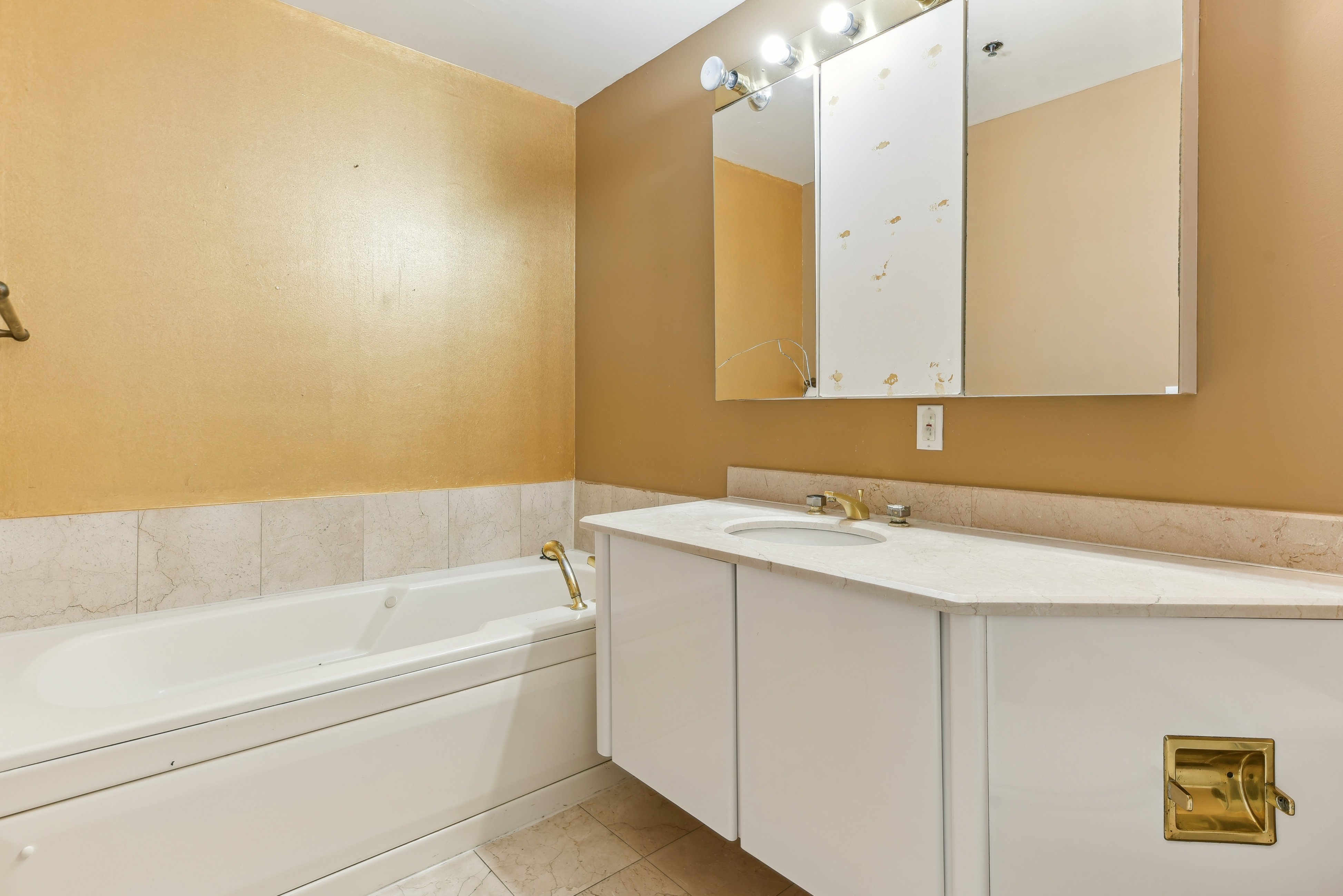 100 Carlyle Drive Unit# 7Ds