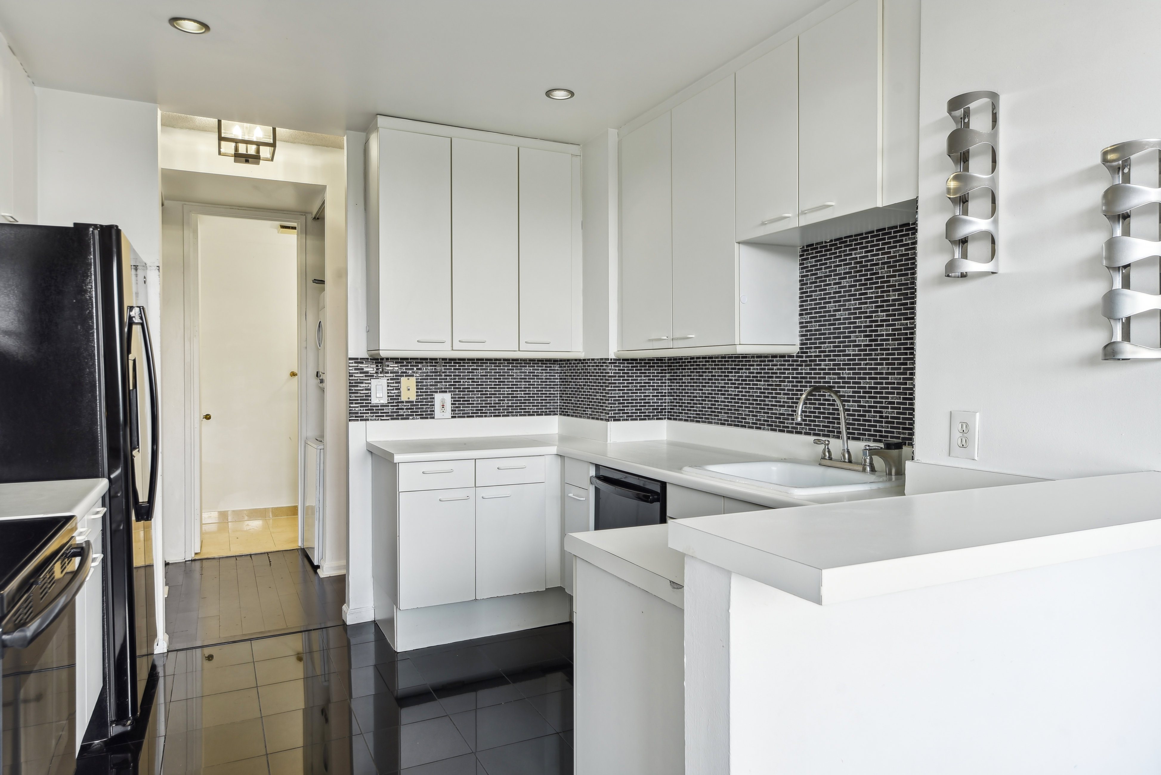 100 Carlyle Drive Unit# 7Ds