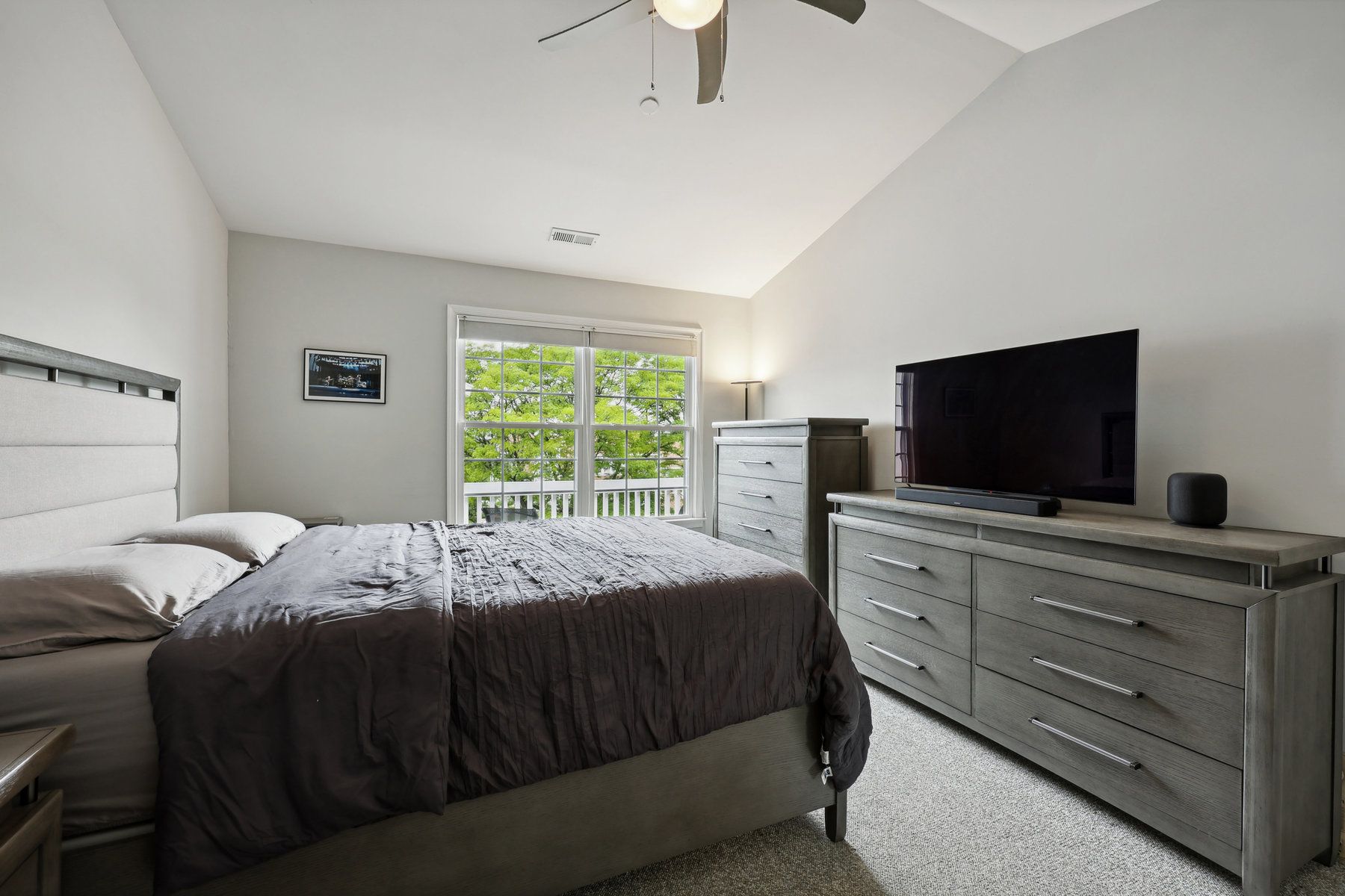 35 Markham Circle 