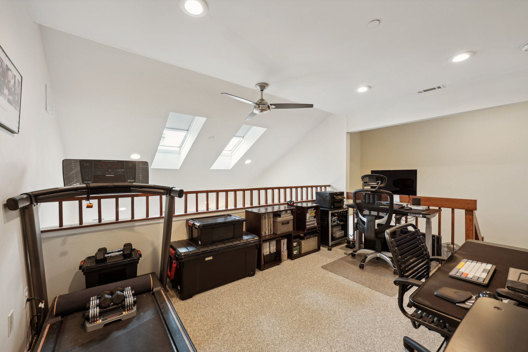 35 Markham Circle 